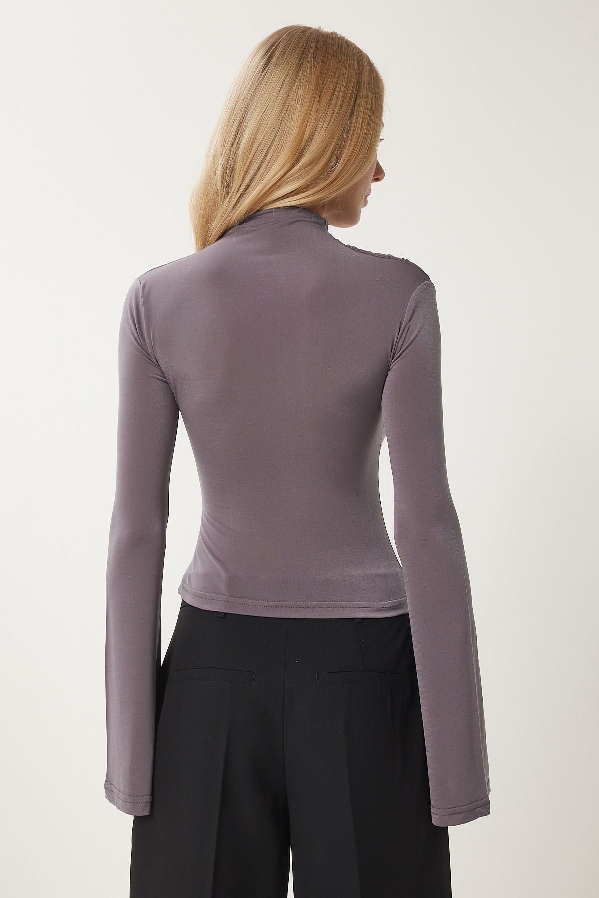 Women's Gray Spanish Sleeve Shirred Sandy Knitting Blouse EN00634