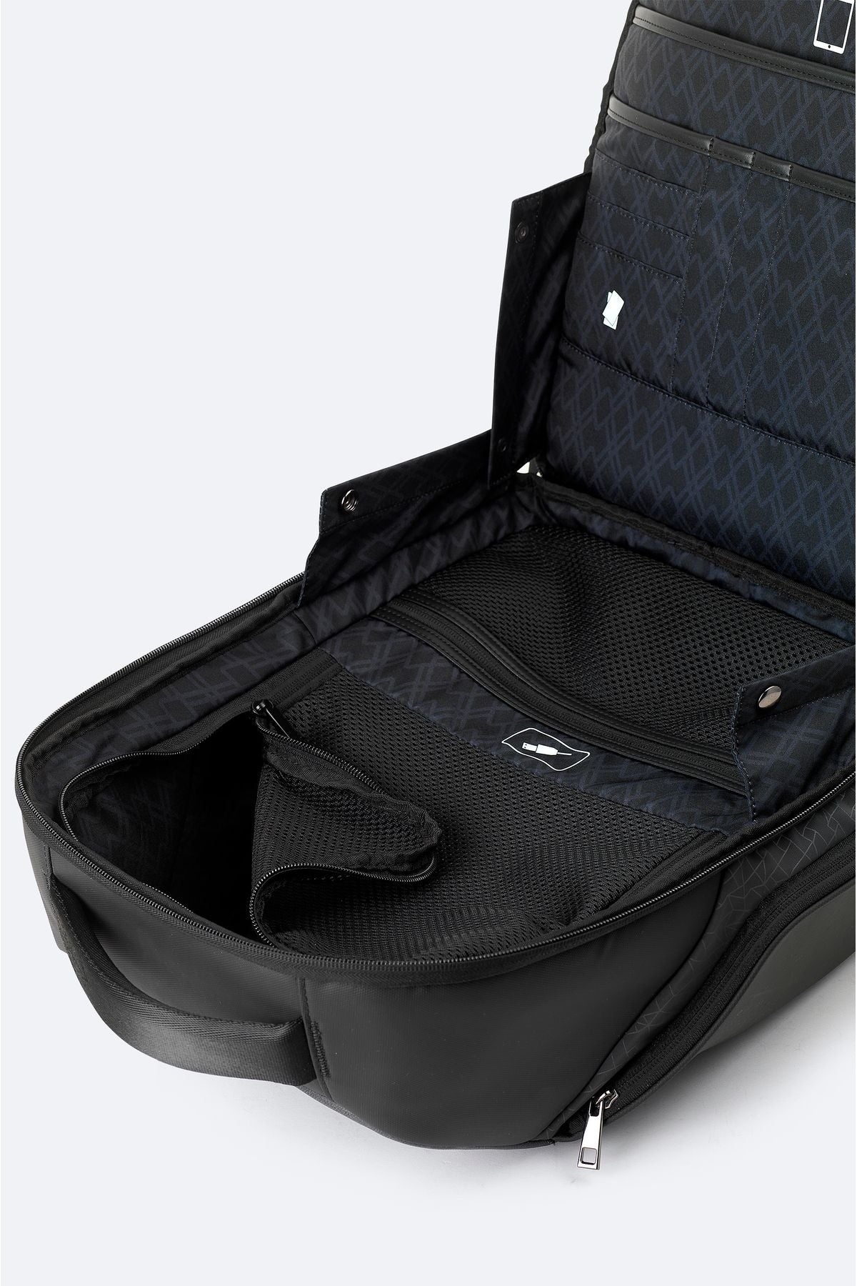 Men's anthracite USB cable input shell backpack A42y9131