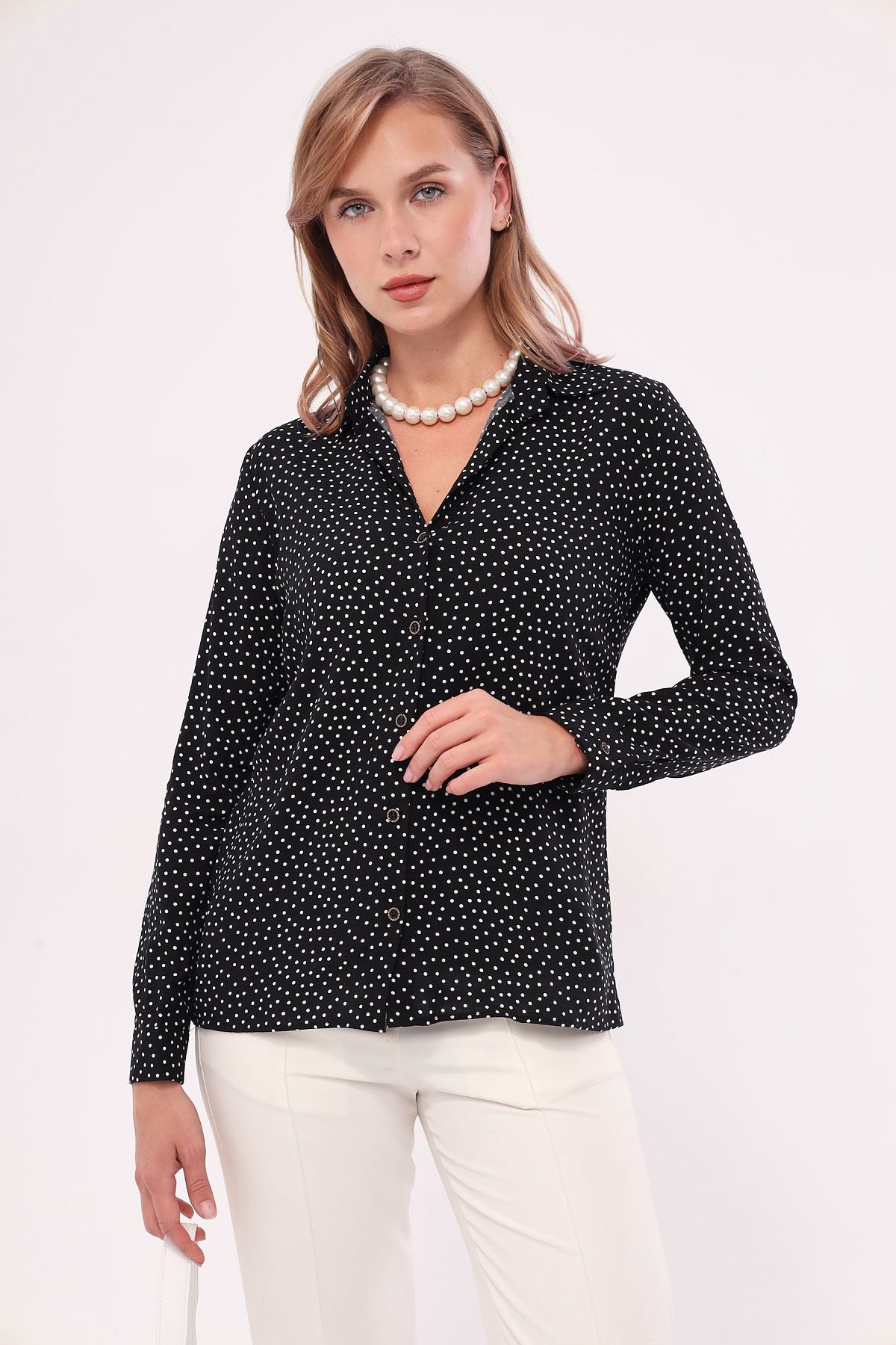 WOMEN'S BLACK POINT LONG SOLD SHIRT ARM-22K001064