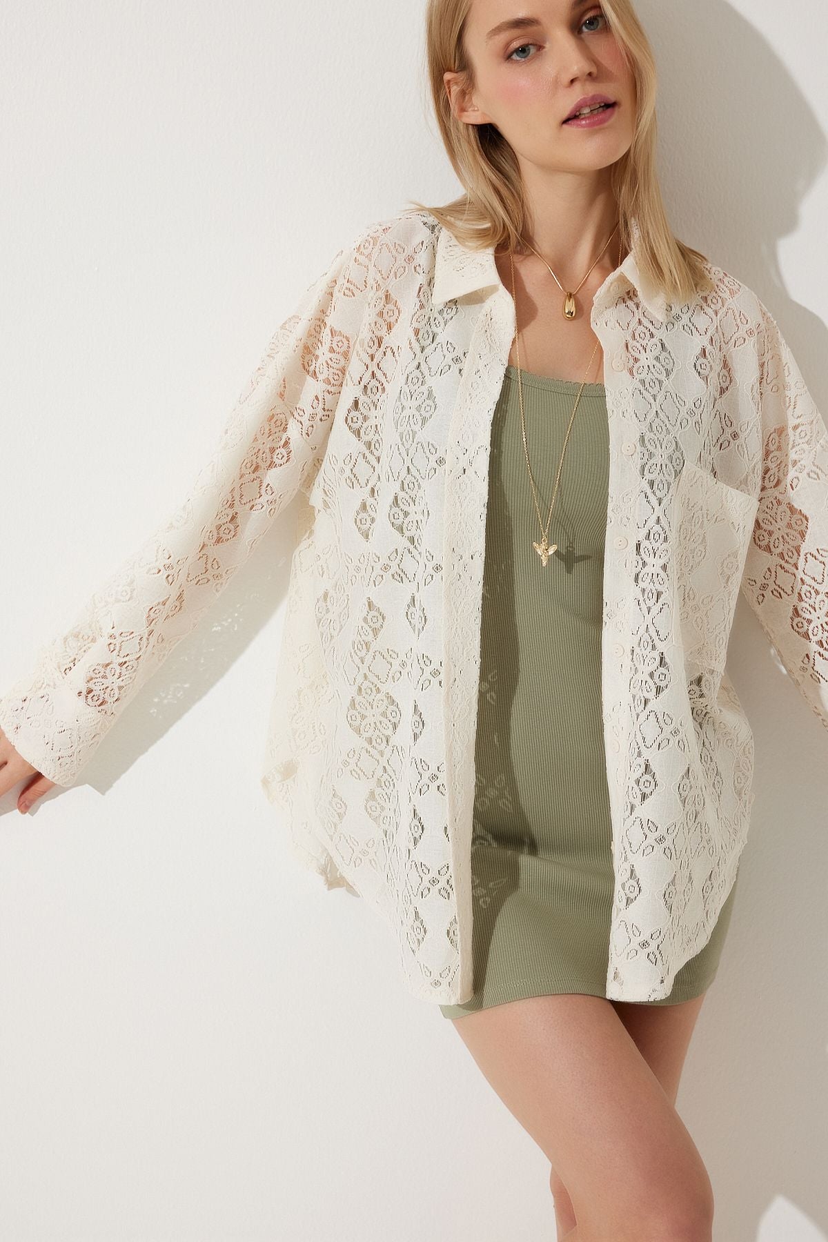 Women's Cream Premium Oversize Lace Shirt SV00011