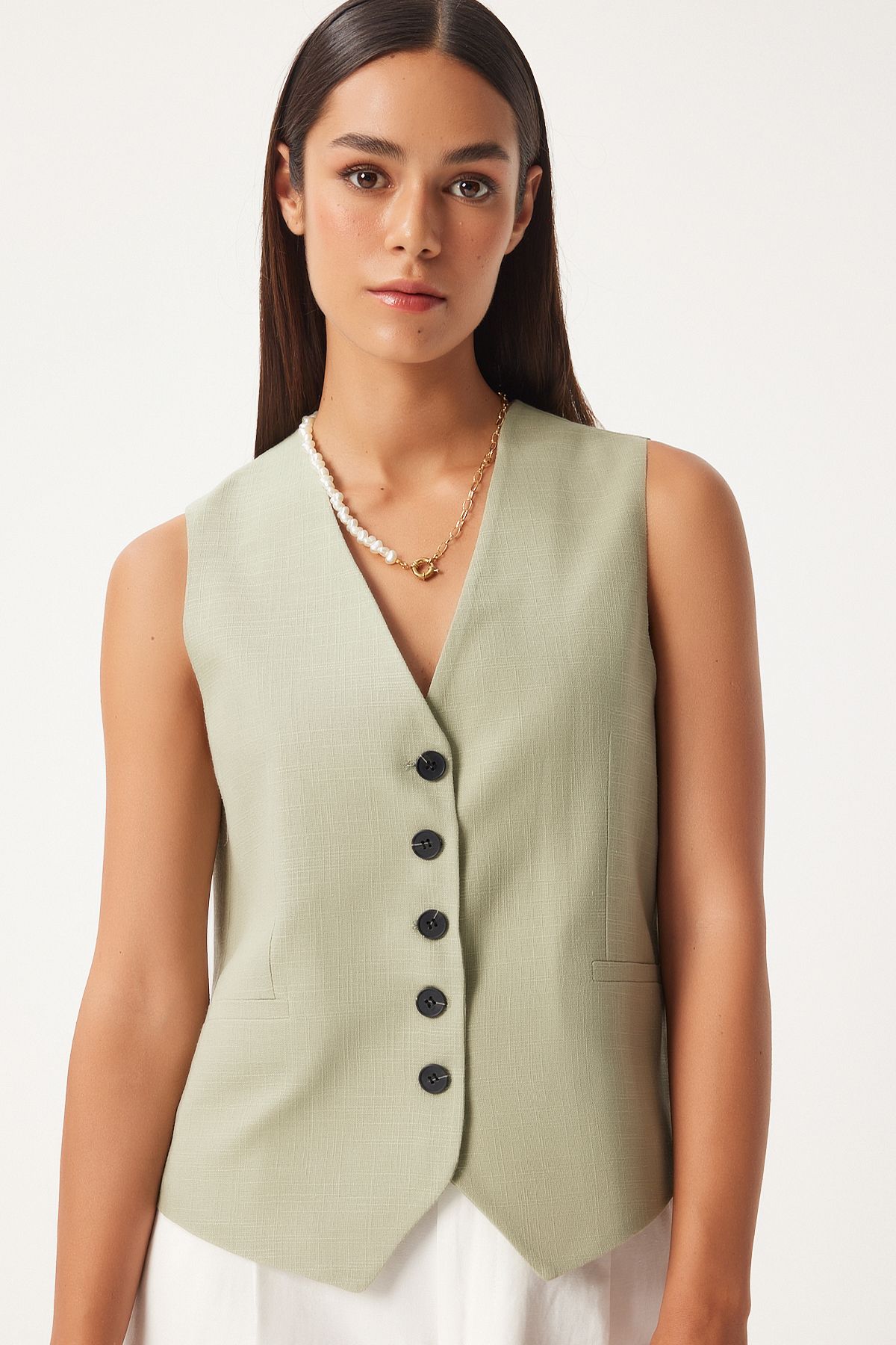 Female Cagla Green Button Closed Linen Vest DP00207