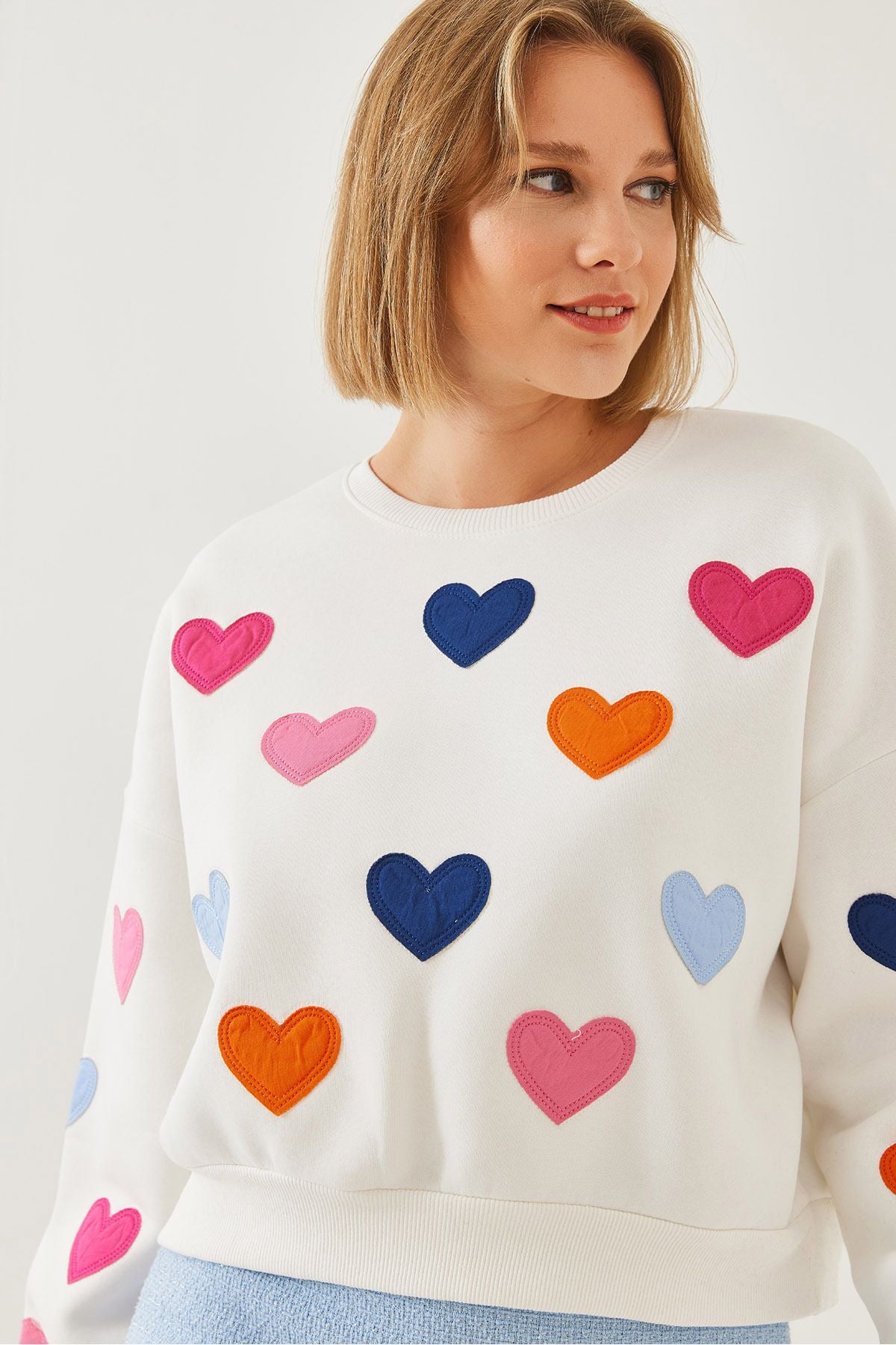 Women's Heart Embroidery Three Yarn Sweatshirt 6458 60251955