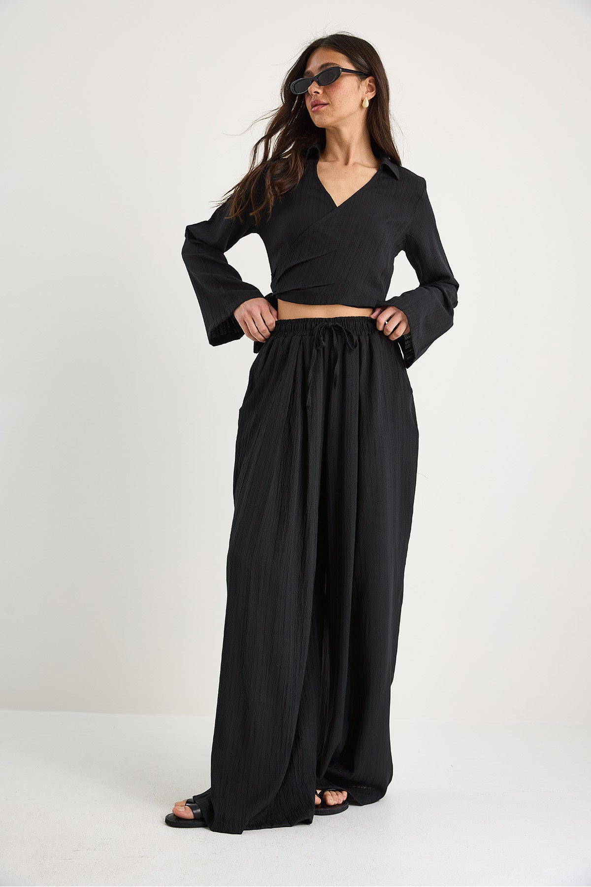 Women's V-Neck Tie Detailed Blouse with Pocket Detail and Loose Trousers Suit with Elastic Waist 60283324