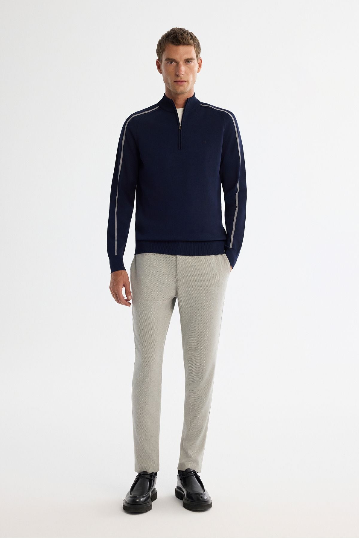Men's navy blue zipper upright collar rayon knitwear sweater A42y5005