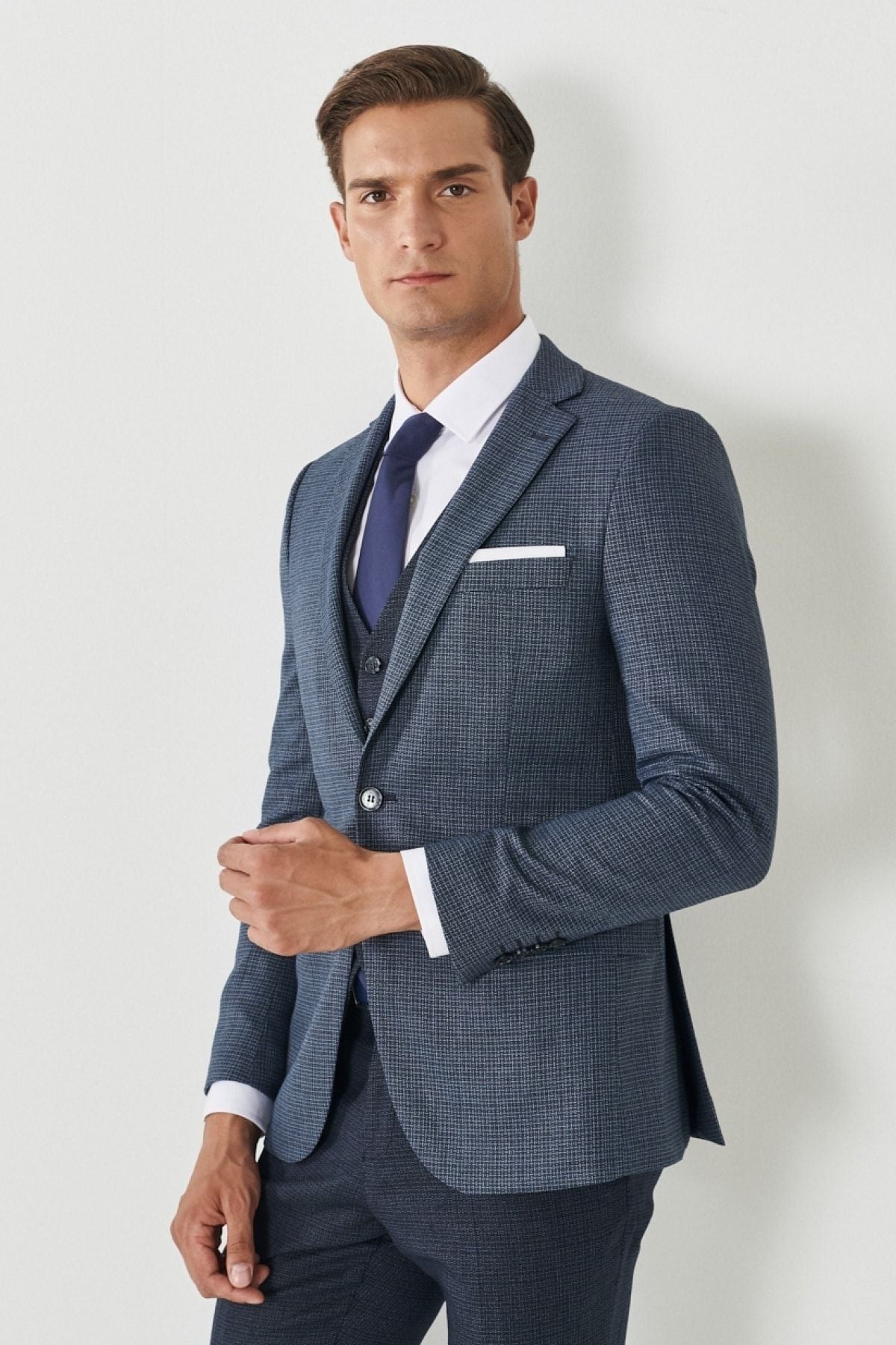 Men's Navy Blue Slim Fit Narn Cut Mono Yaka Amelor Classic Suit with Amelor West