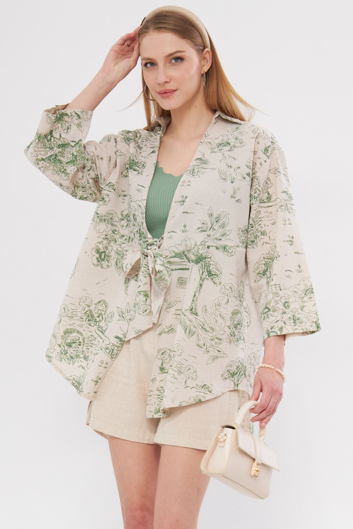Female Cagla Green Patterned Patterned Linen-looking front-binding kimono shirt ARM-24Y001079