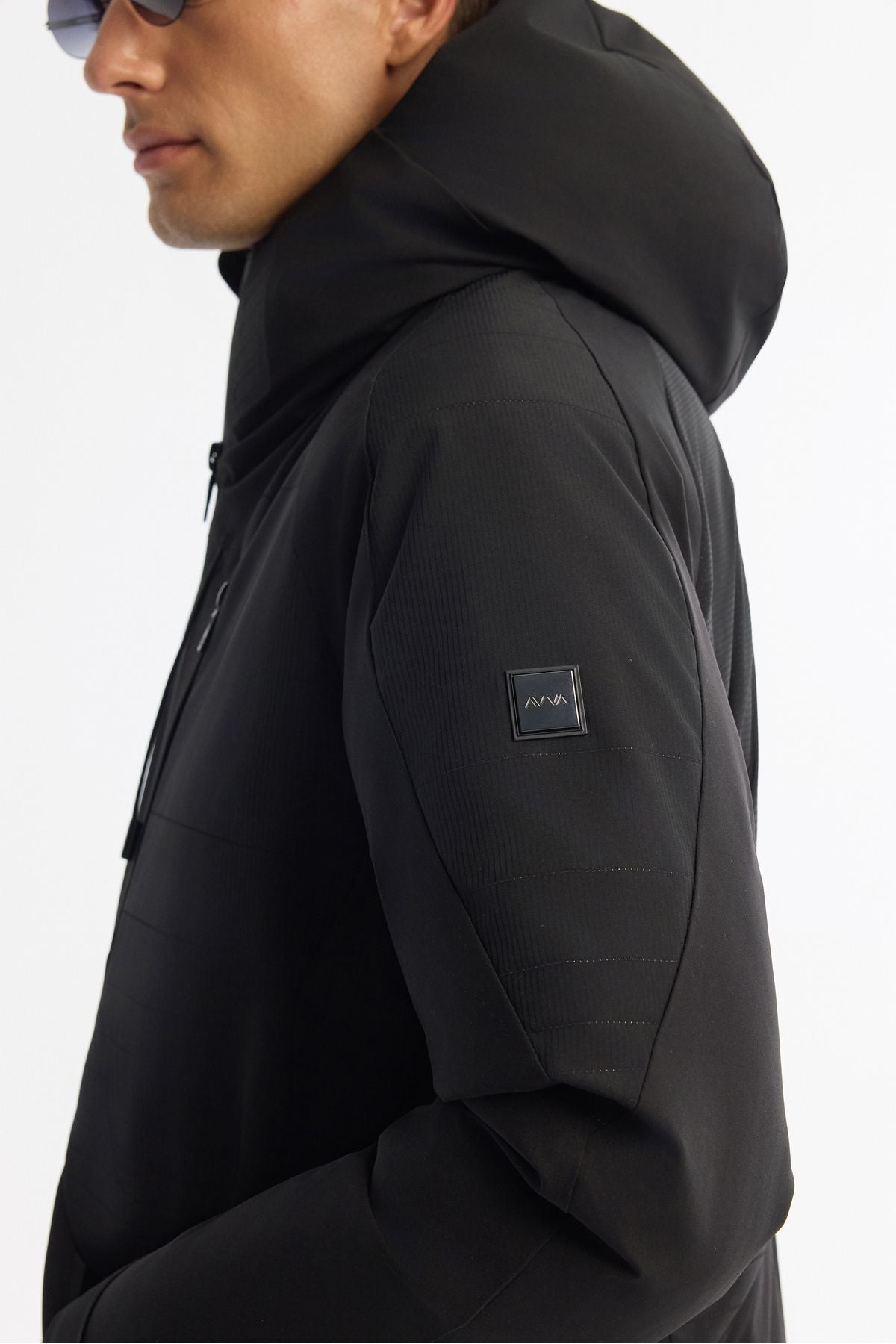 Men's black hooded water -driven windproof goose feather coat A42y6044