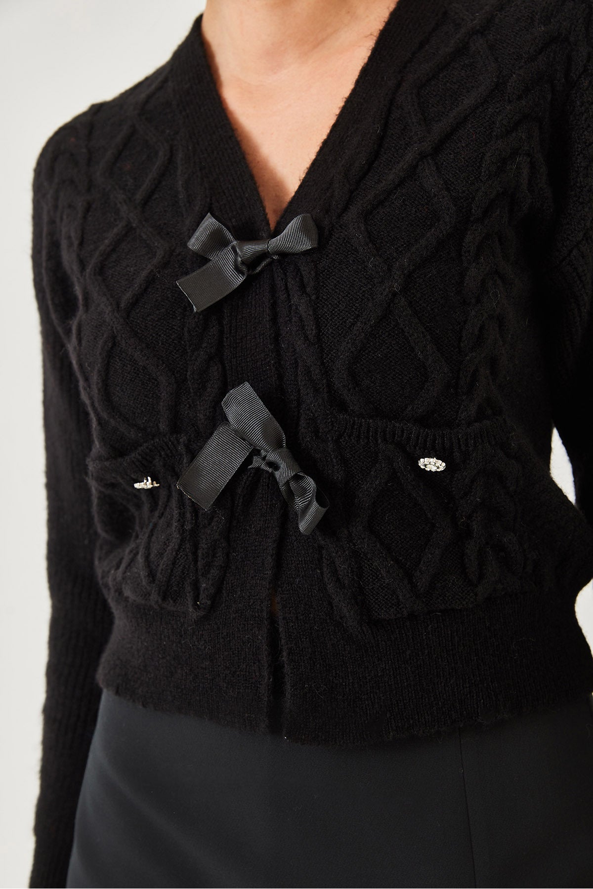 Women's Bow Front Pocket Knitwear Cardigan 20247544