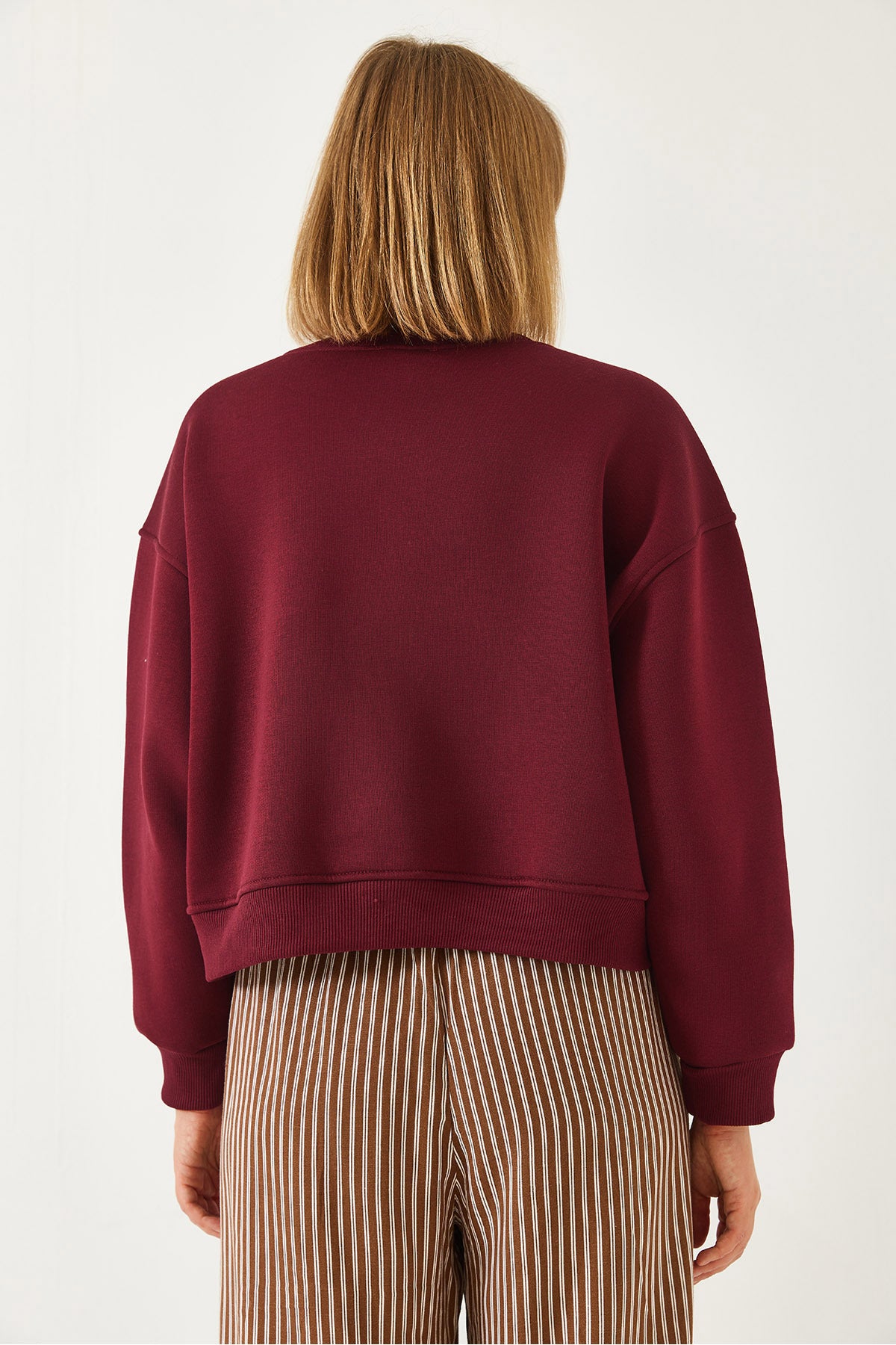 Women's Three Thread Raised Teddy Bear Embroidered Sweatshirt 60261160