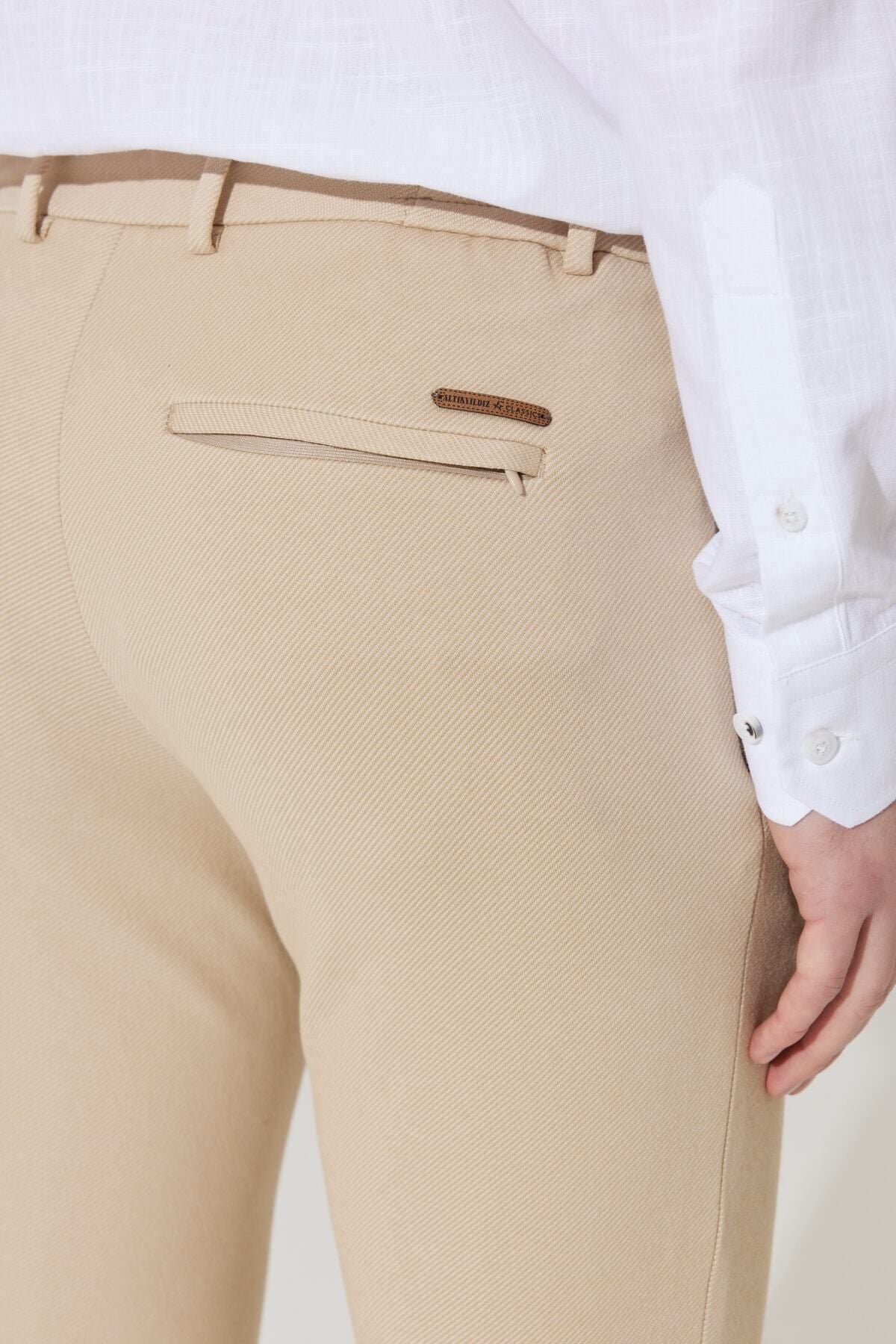 Men's Beige Slim fit narrow cut diagonal patterned flexible waist tied jogger pants