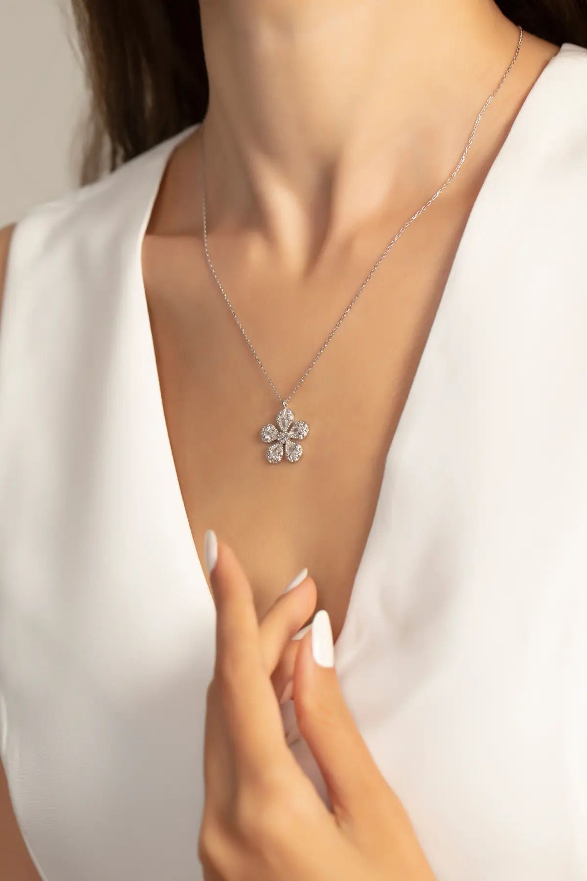 White Drop Stone Flower Silver Plated Women Necklace