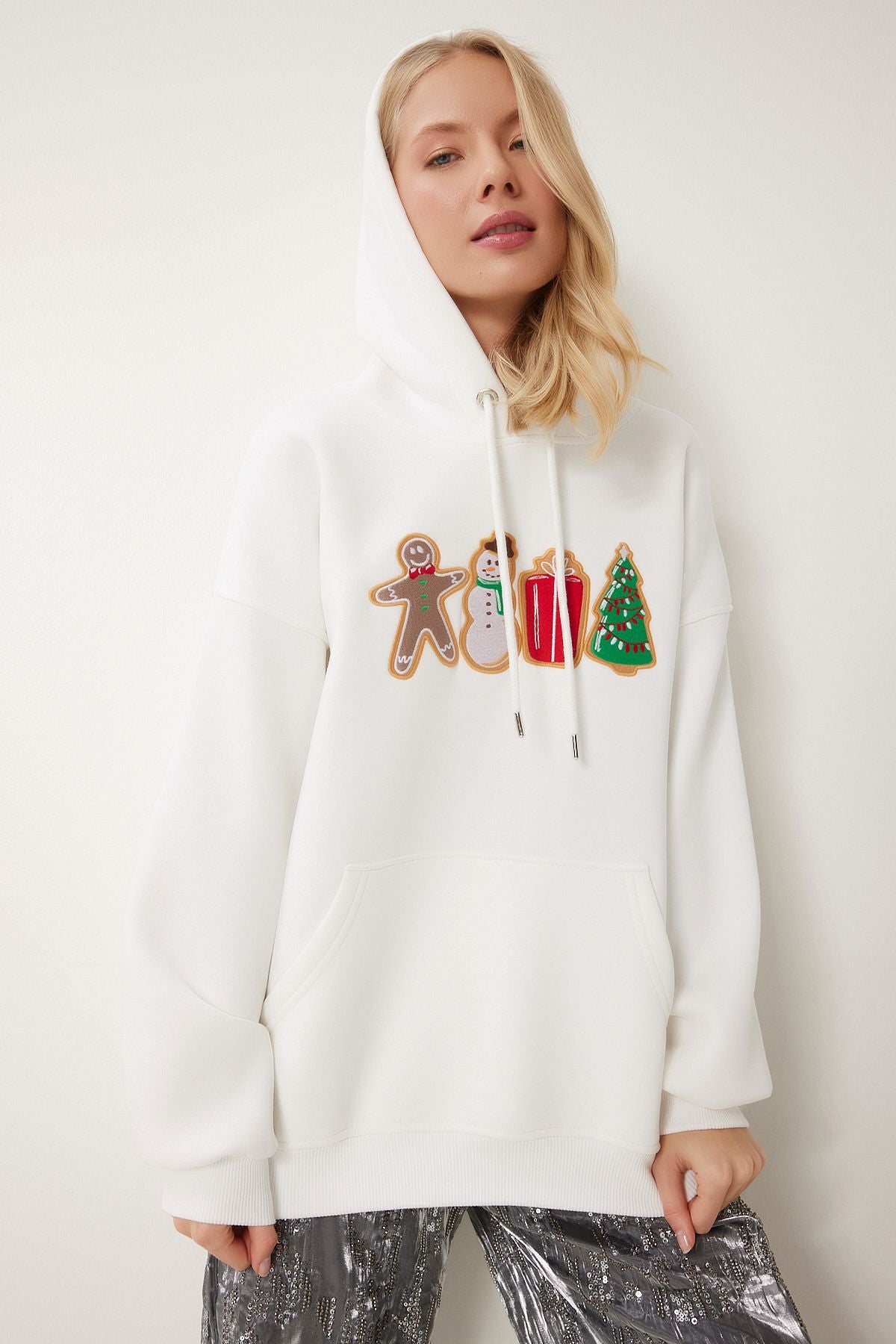 Woman Ecru Christmas Themed Hooded Shadon Sweatshirt TQ00001
