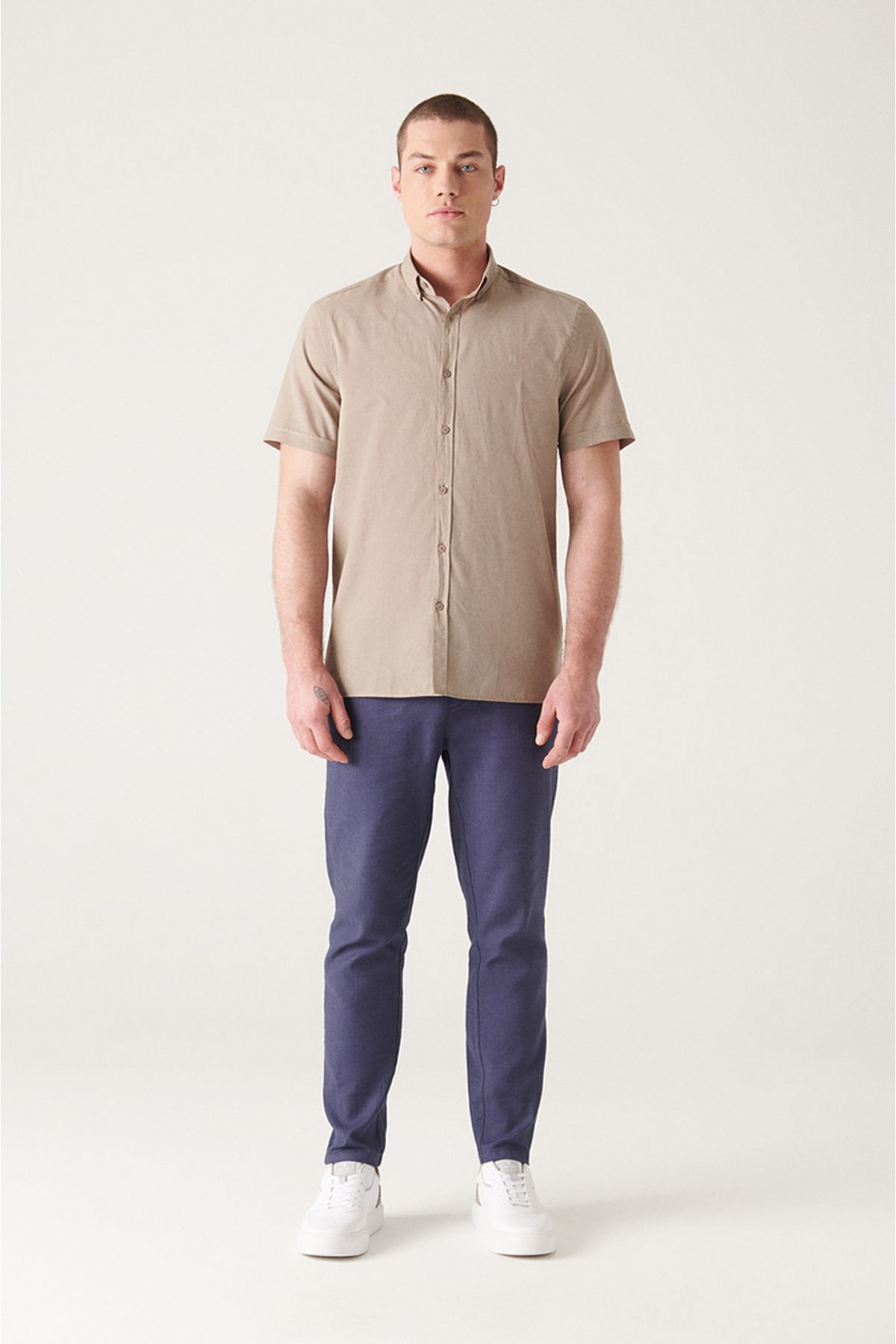 Men's mink buttoned collar 100 %cotton soot short sleeve shirt E002210