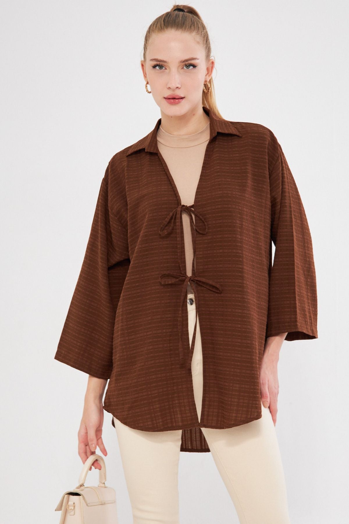 Women's coffee shirt collar front with the front Kimono shirt ARM-25K001006