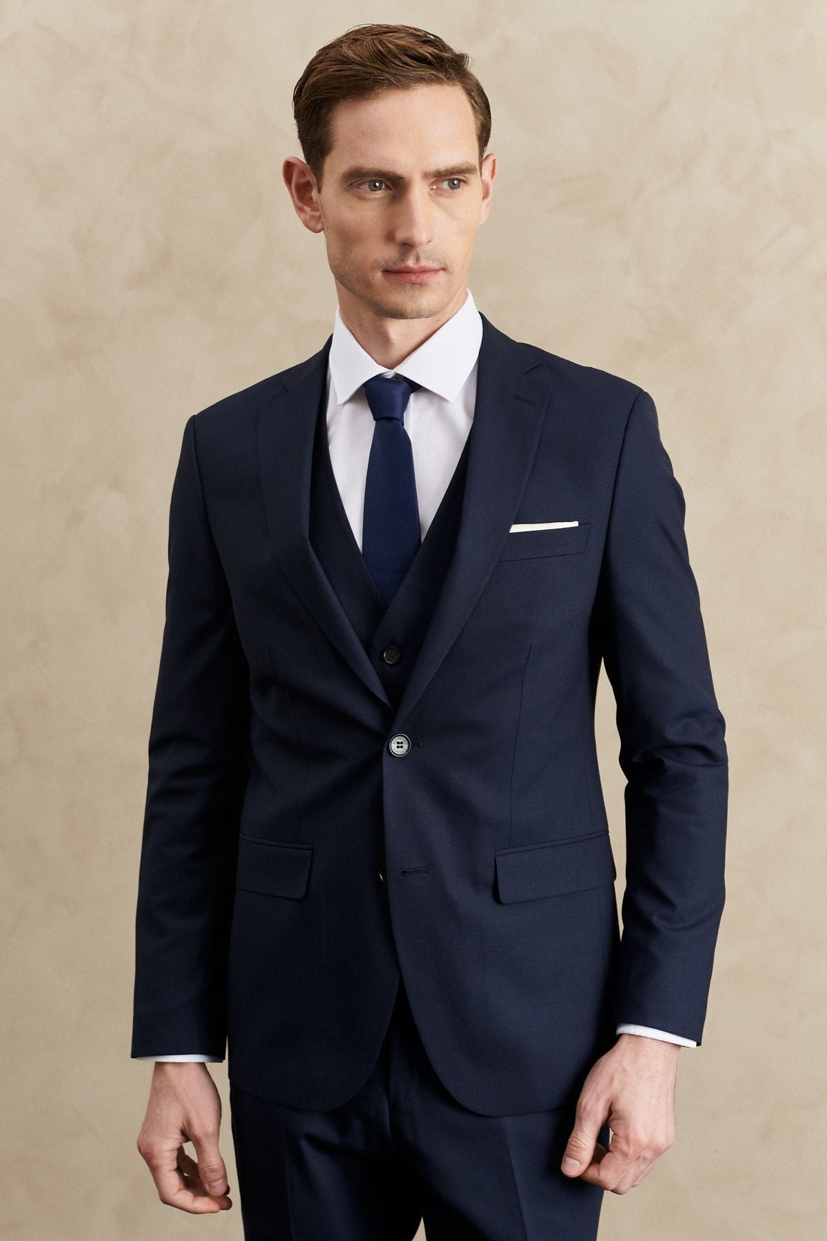 Men's navy blue slim fit narrow cutting mono collar vest woolen water and stain -free nano suit