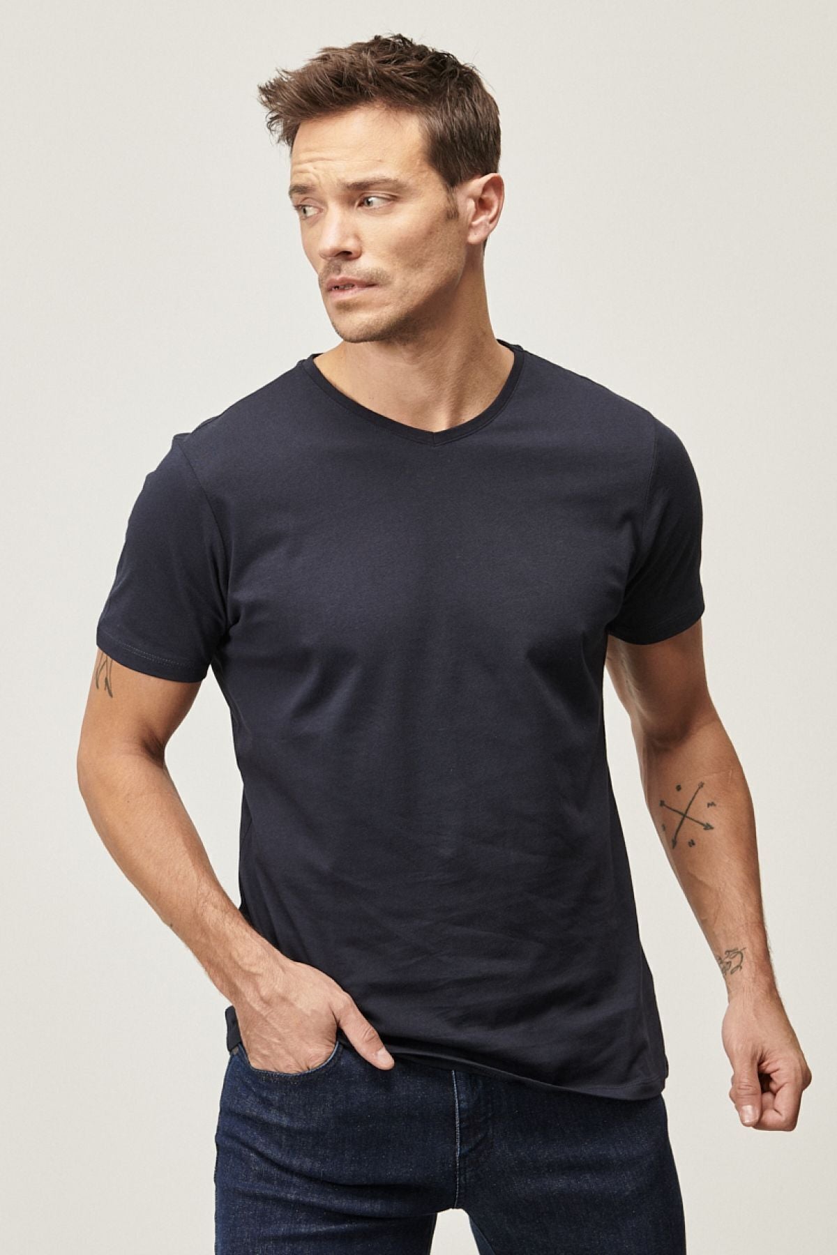 Men's Navy Blue Slim Fit Narrow Cut V -Neck 100 %Cotton 2 T -shirt package