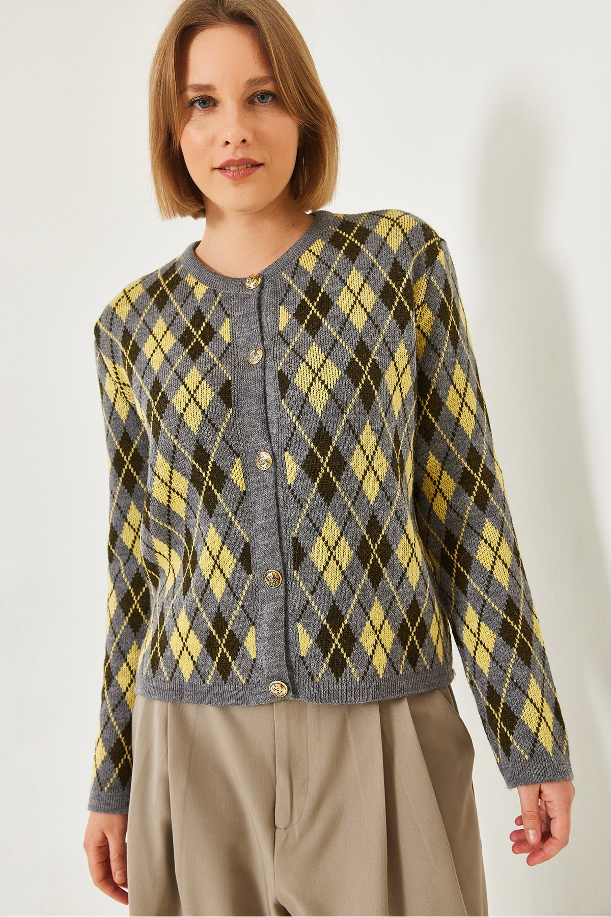 Women's Baklava Pattern Crew Neck Buttoned Knitwear Cardigan 241152 60261341