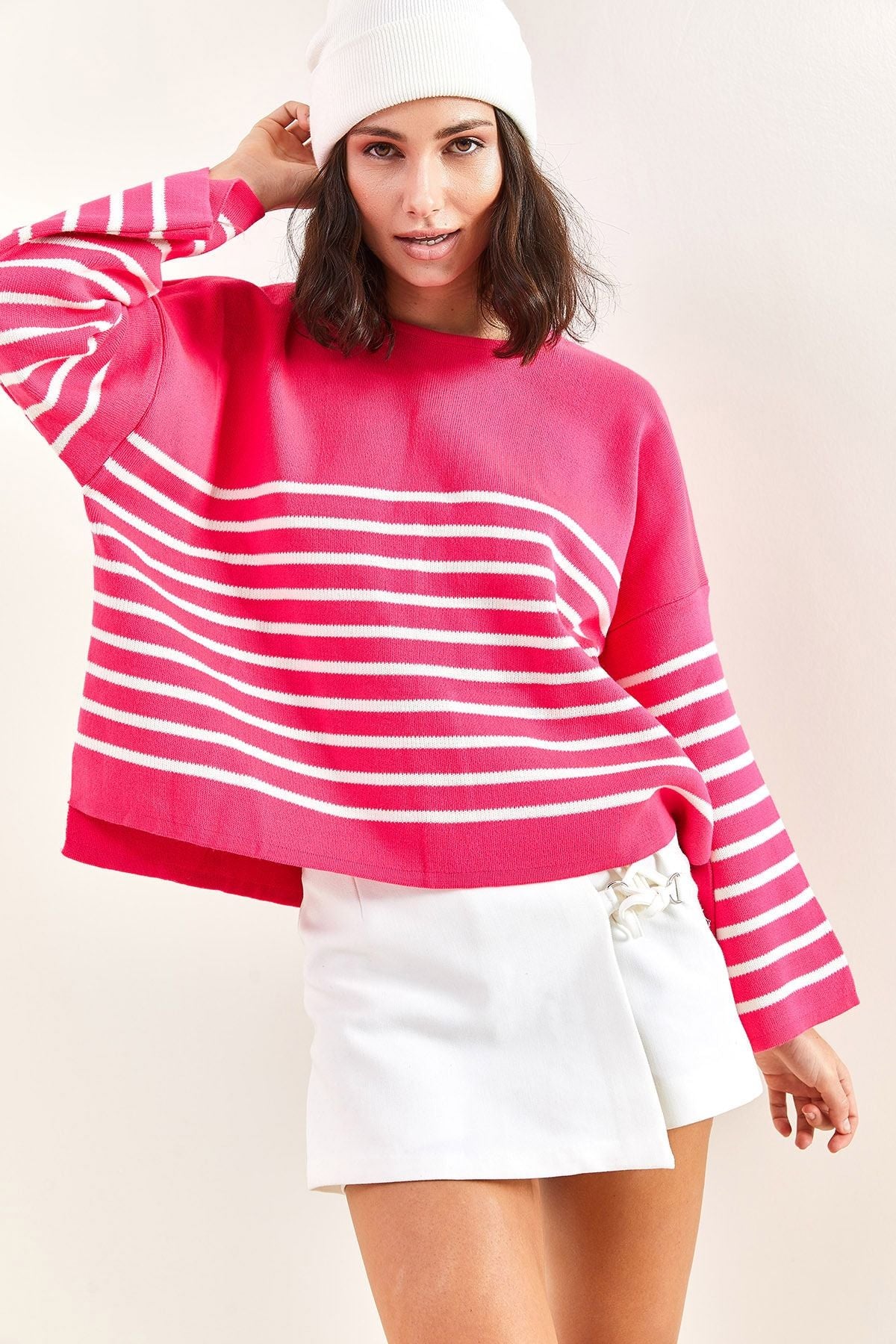 Women's half striped shabby knitwear sweatshirt