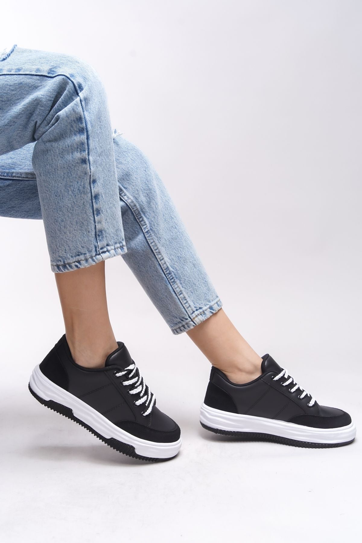 ROSESYNORA WOMEN SNAaker 0012282 Black White