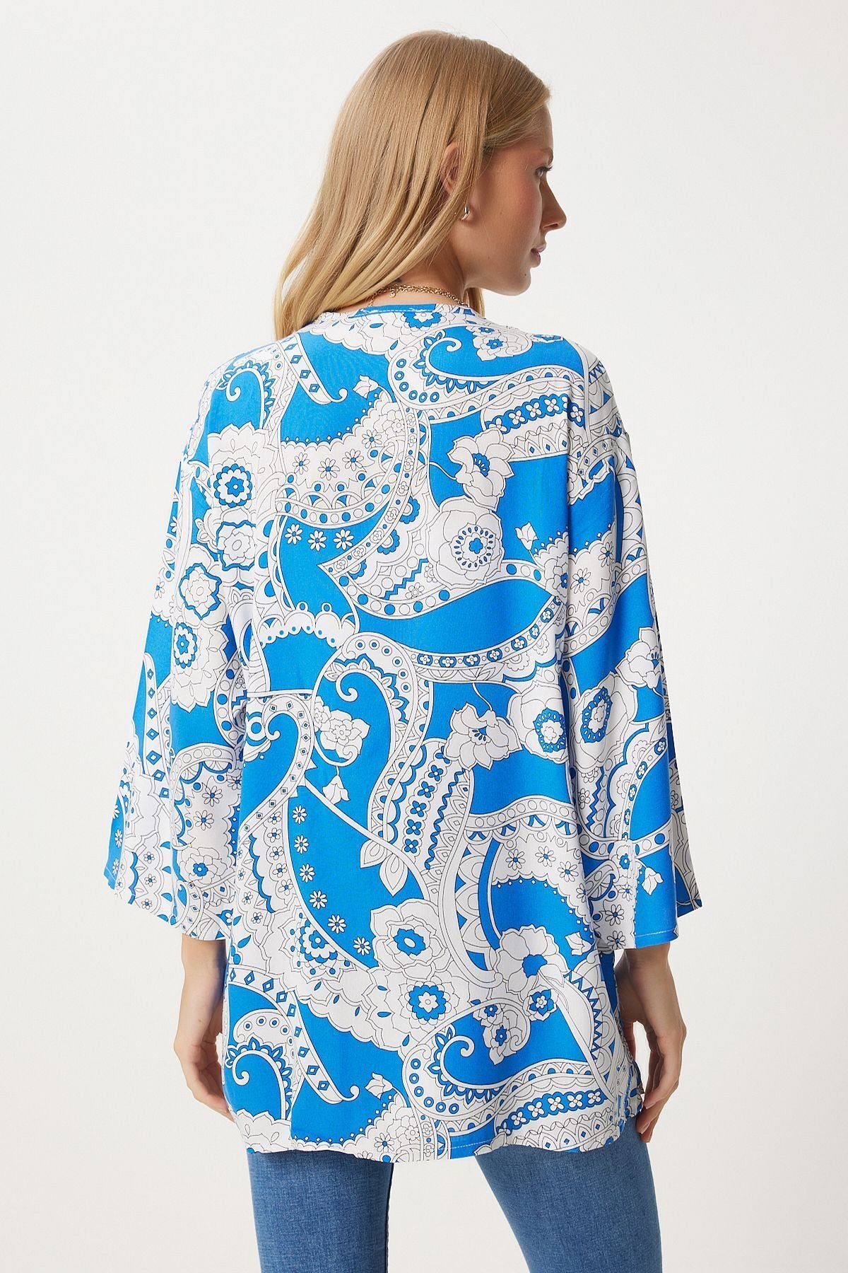 Female Blue White Patterned Viscose Kimono EN00615