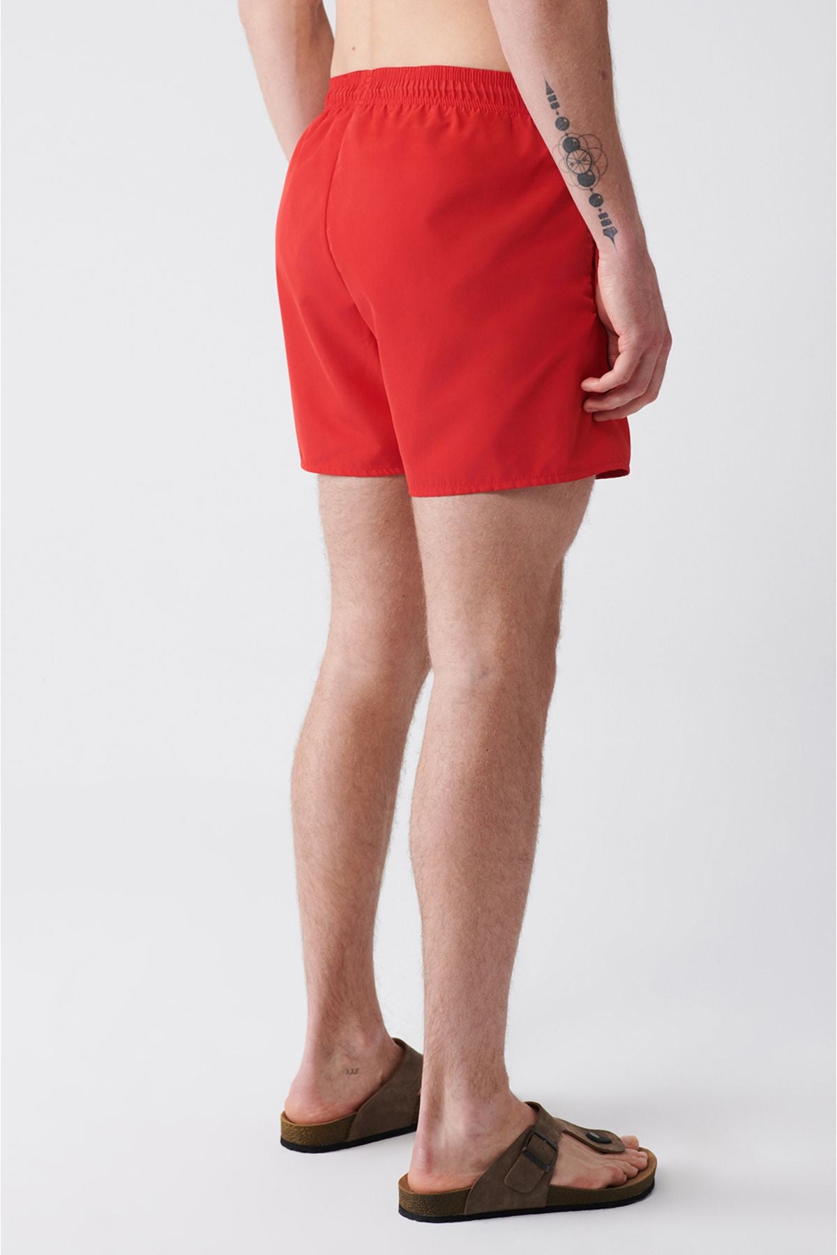 Men's Red Fast Drying Standard Size Mayo Sea Short E003801