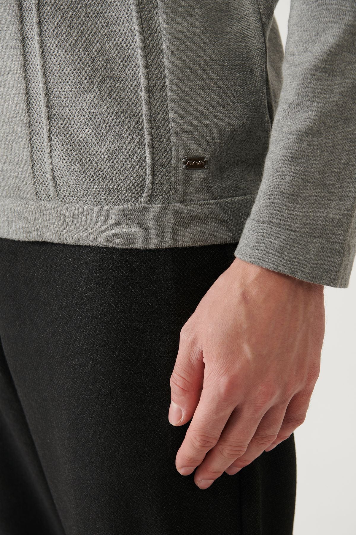 Men's gray bike collar cotton textured knitwear sweater A32y5133