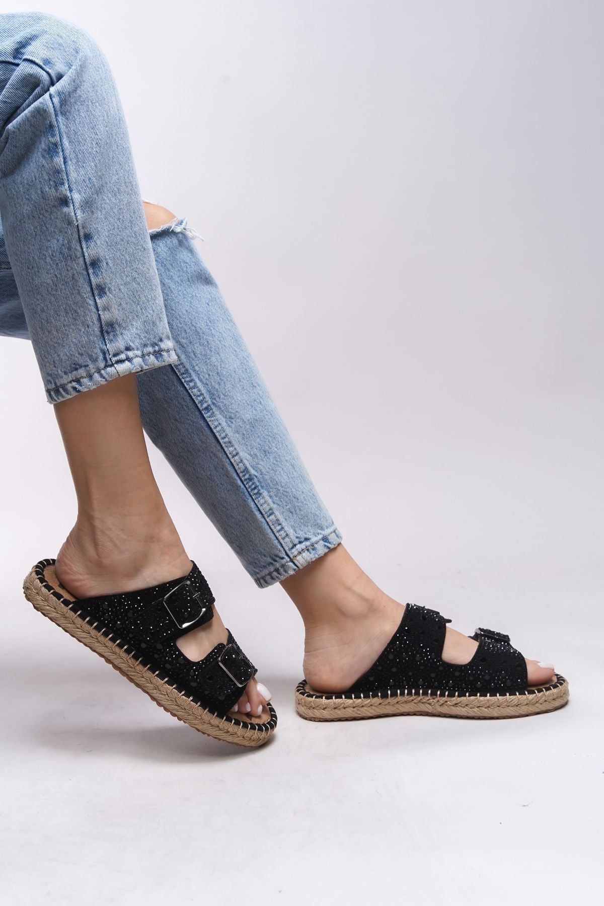 Vicradyl Woman Slippers 00122306 Black