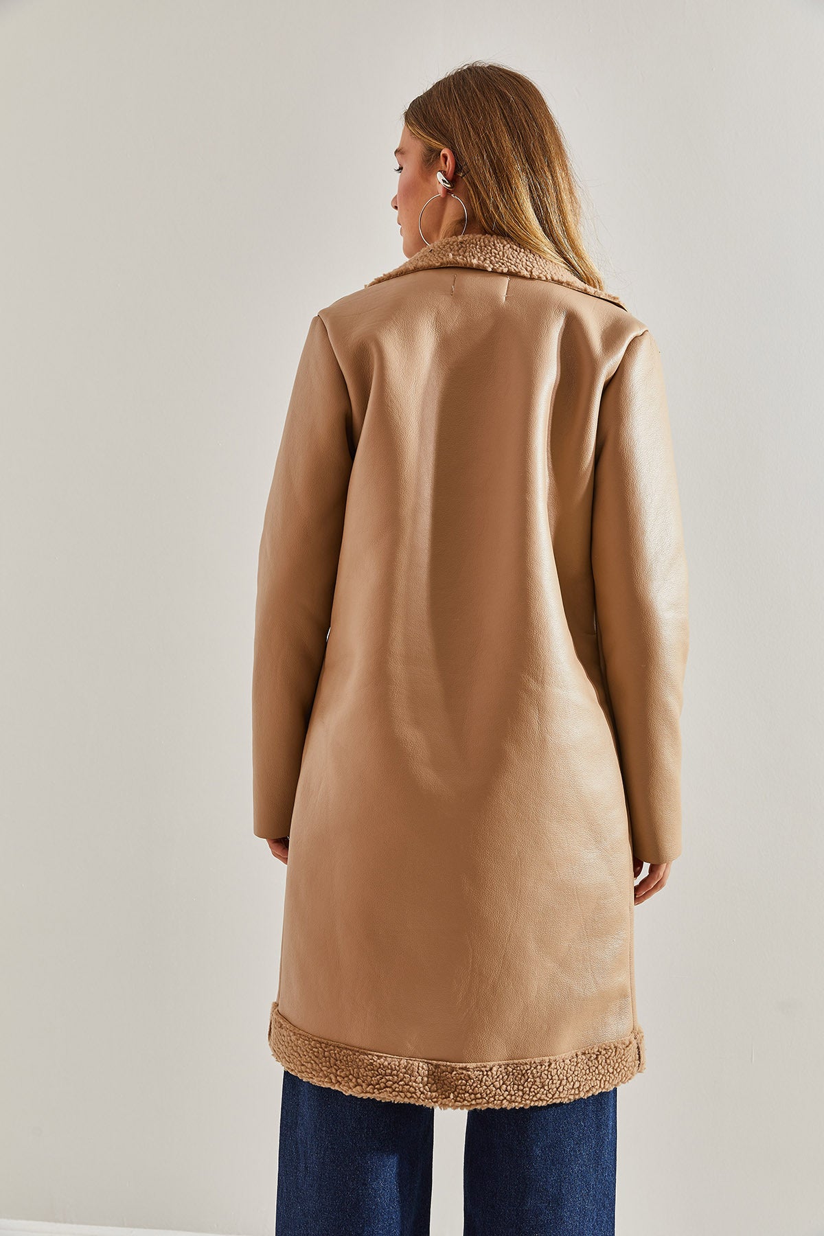 Women's Buttoned Leather Coat 60031035