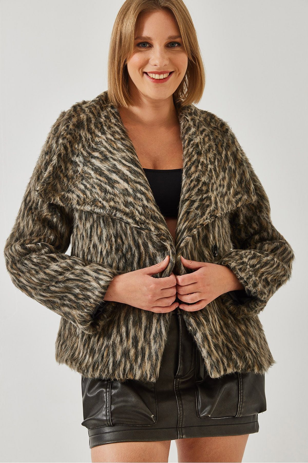 Female -Shardon Leopard Patterned Coat 60261031