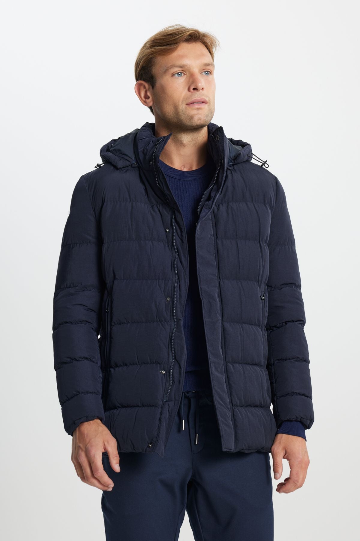 Men's dark navy blue standard fit normal cutting out of the hooded collar side pocket coat