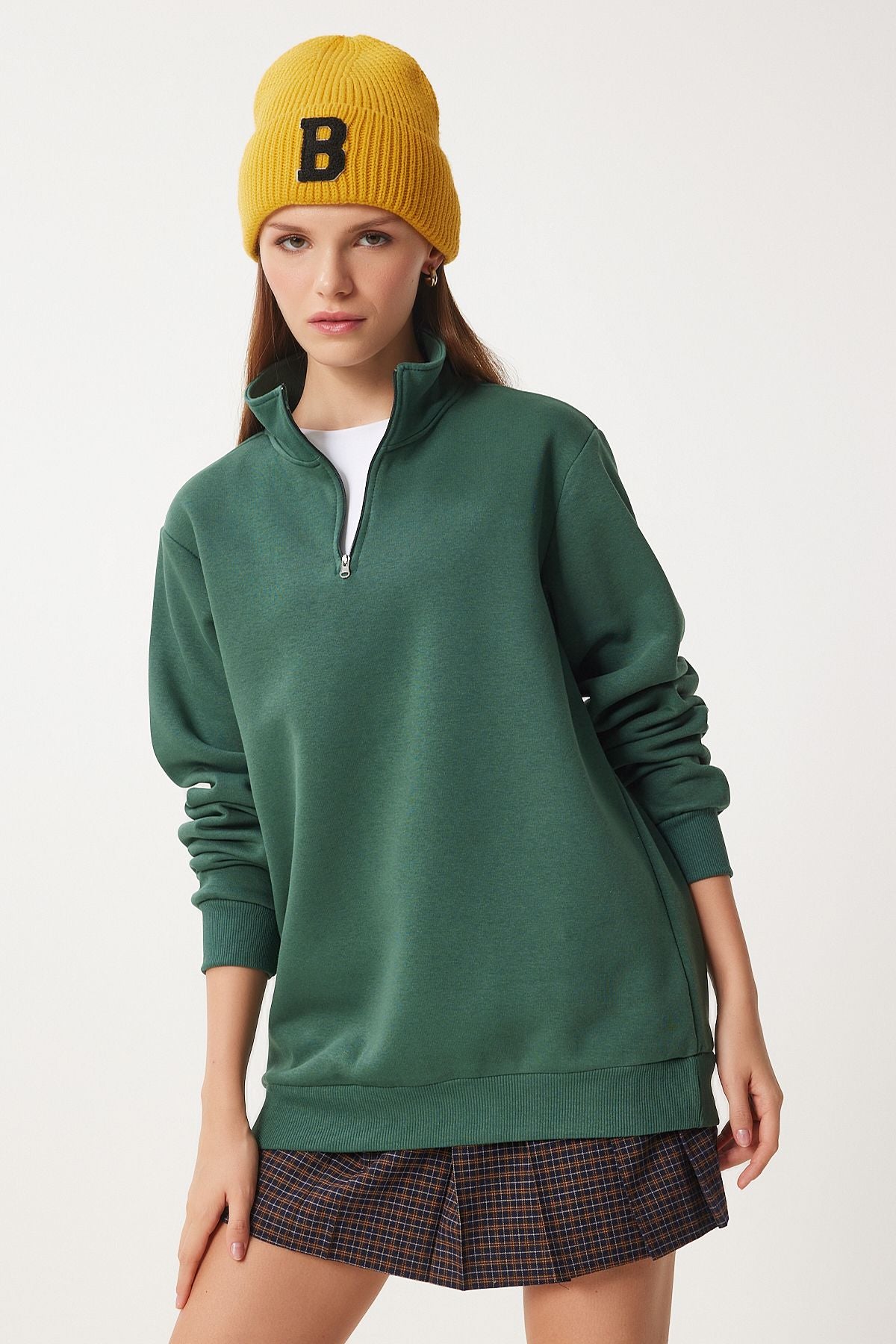 Woman Dark Green Zippered Sweatshirt vn00019