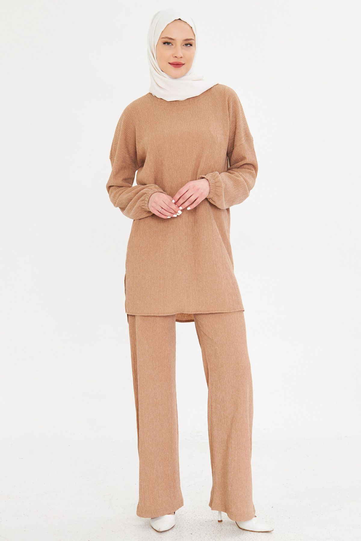 Female beige zero collar sleeve tire side slits with hijab double set ARM-25K001109