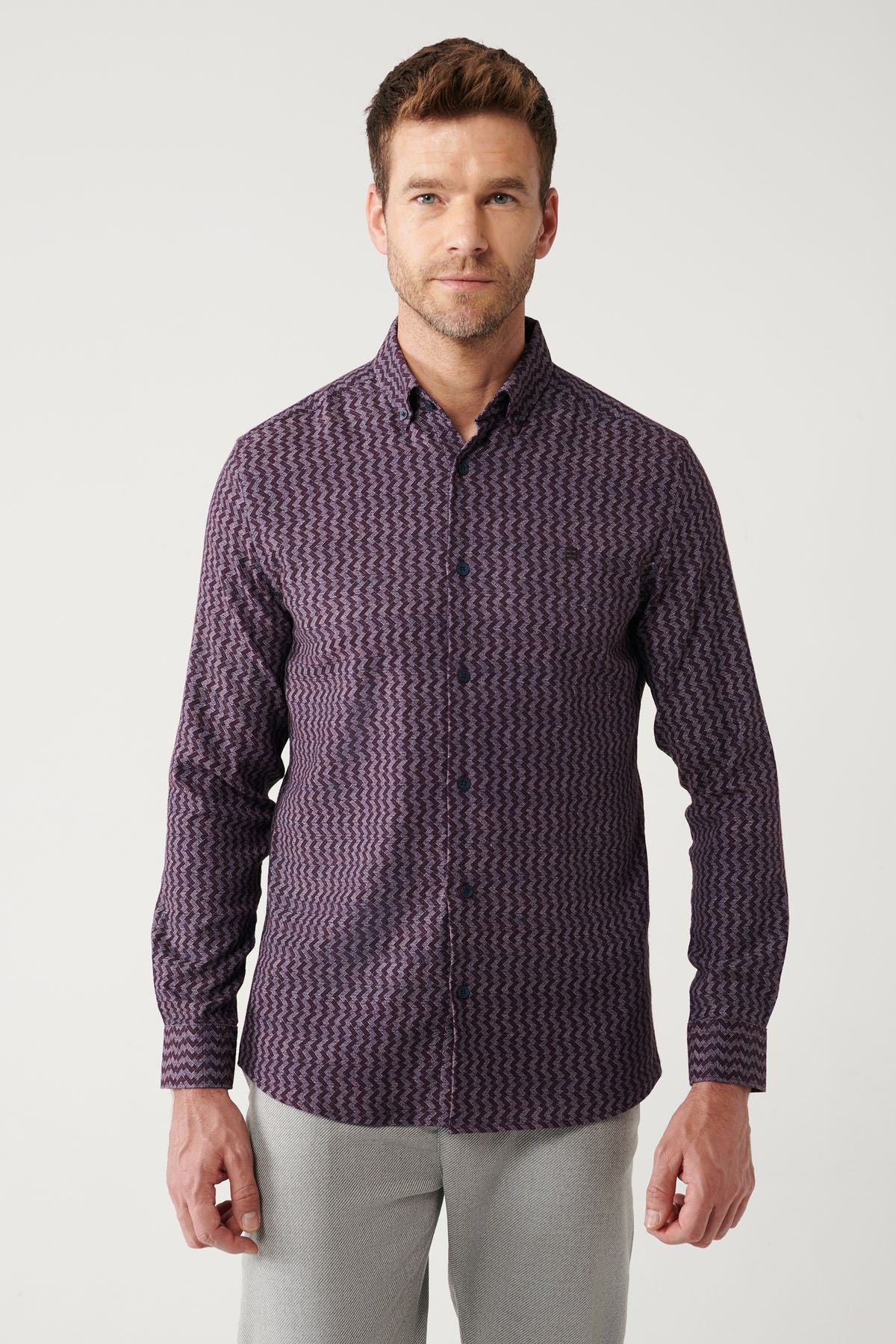 Flexible Cotton Shirt with Men's Bordeaux Buttoned Neck Pattern A32Y2145