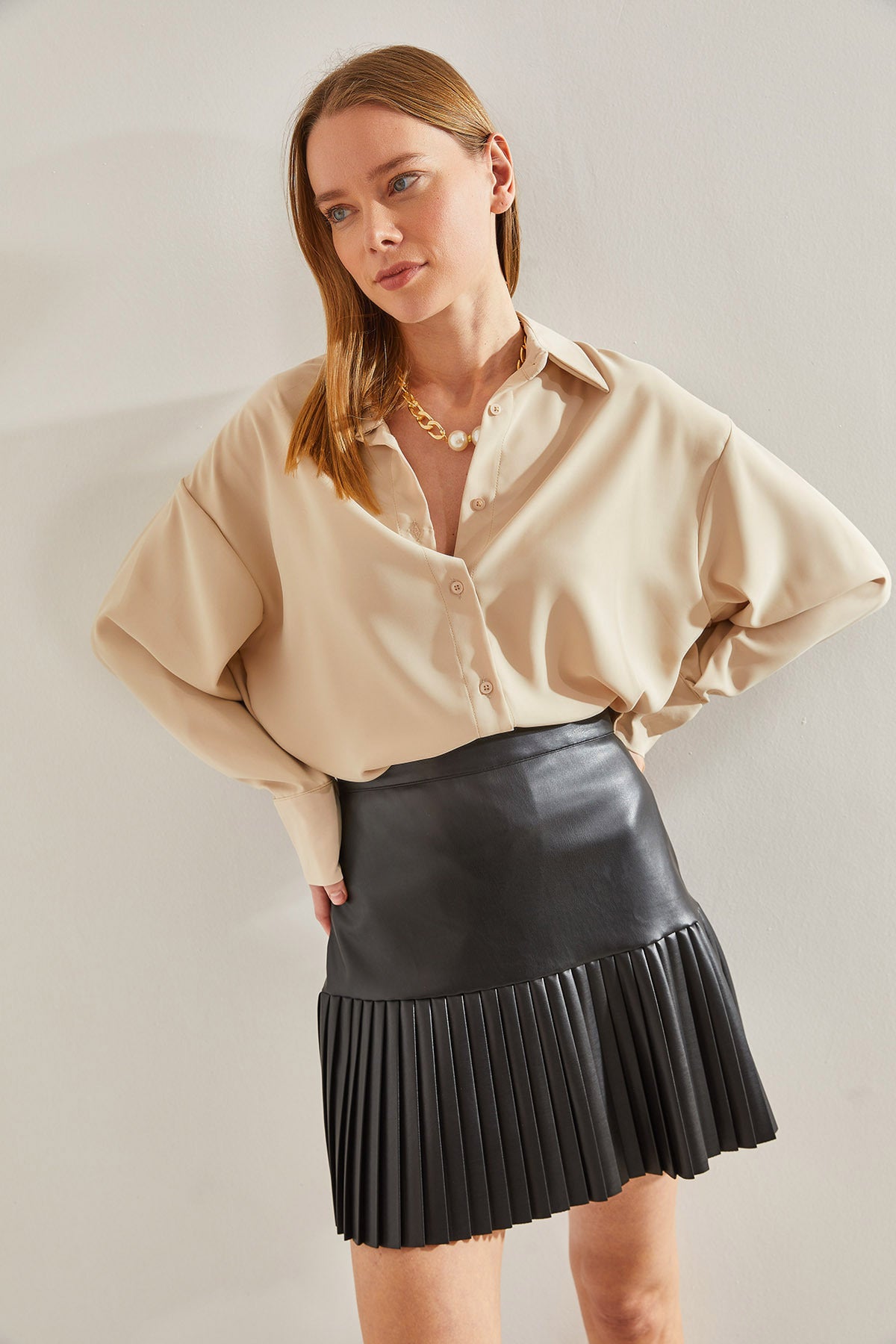 Women's Basic Satin Shirt 60091011