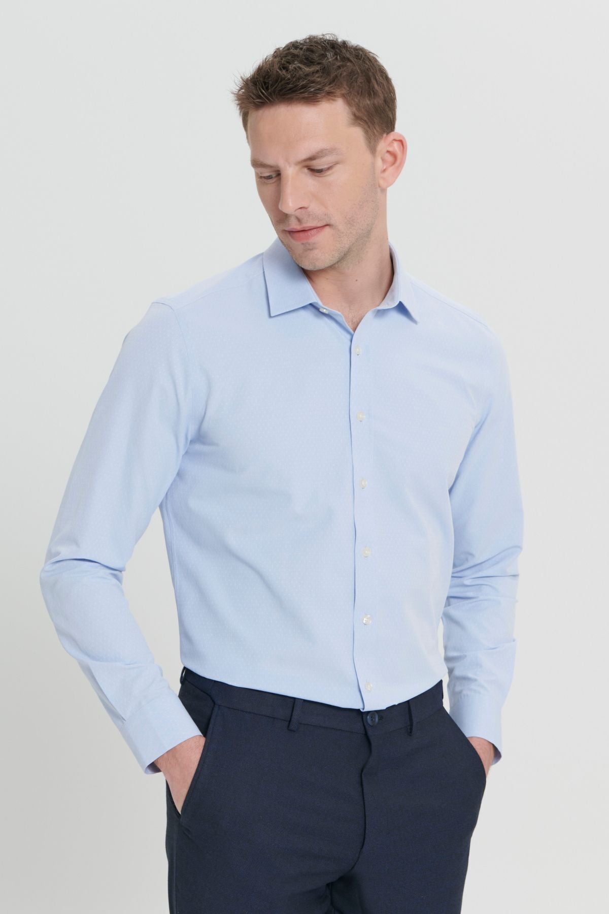 Men's light blue slim fit narrow cut classic collar cotton Amestyle shirt