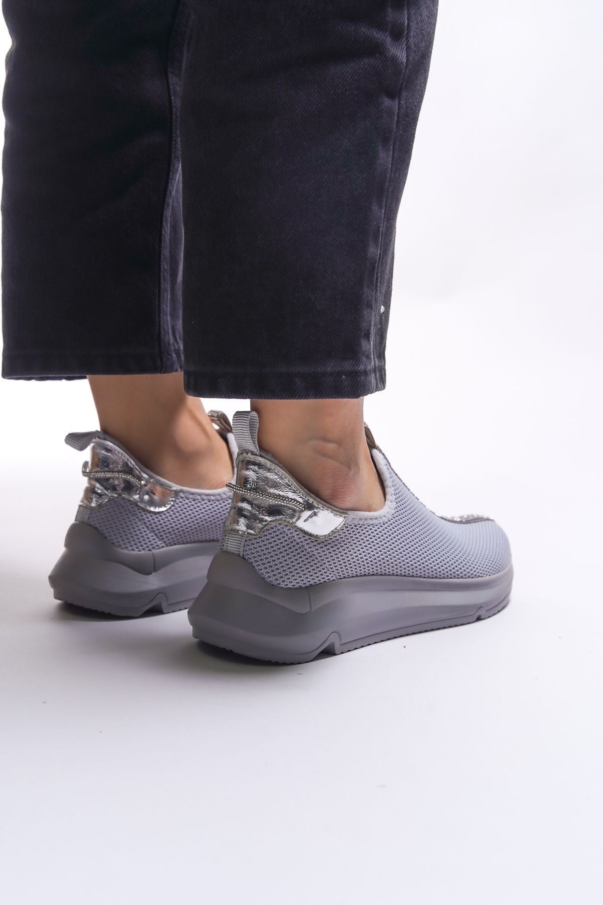 Ezznitas Woman Sneaker 0012441 Gray