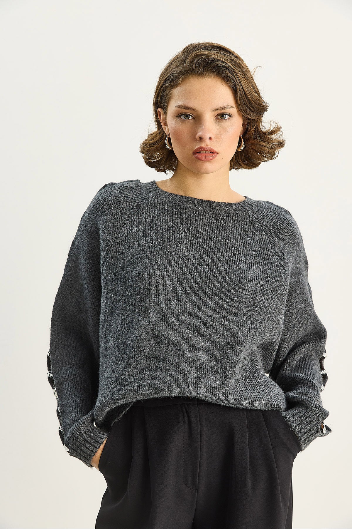 Women's Crew Neck Accessory Detailed Knitwear Sweater 4688 60283737