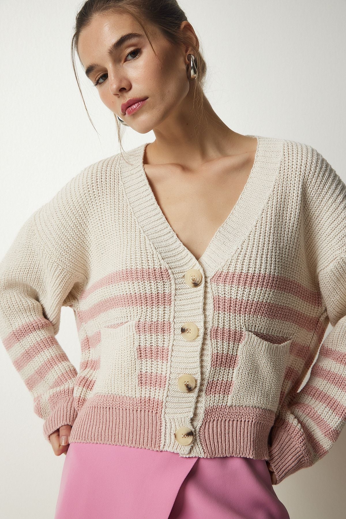 Female beige powder striped knitwear cardigan mc00237