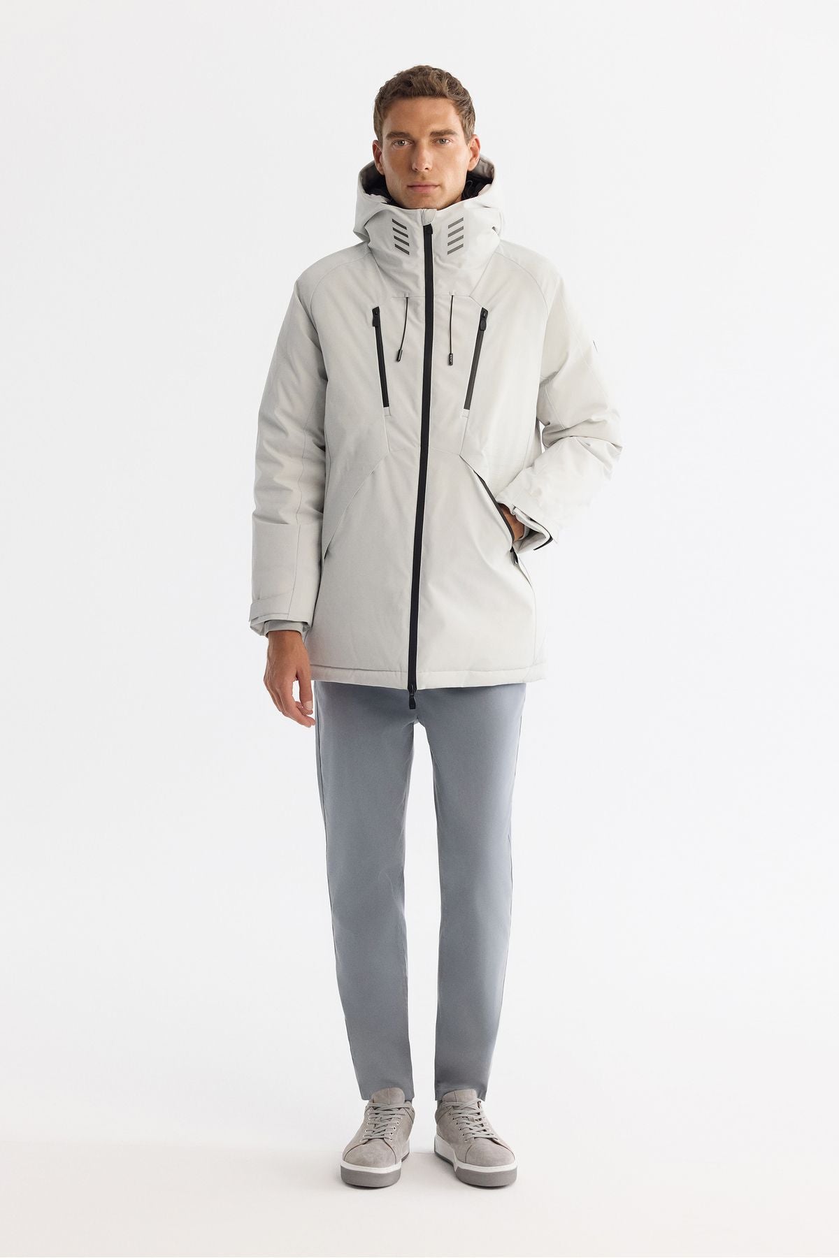 Men's light gray hooded water -driven windproof goose feather Mont A42y6044
