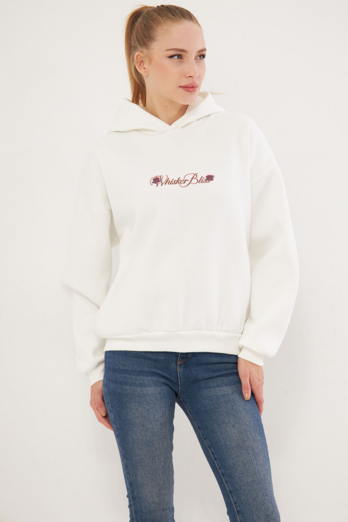 Woman White Hooded Stered Sweatshirt ARM-25K001046