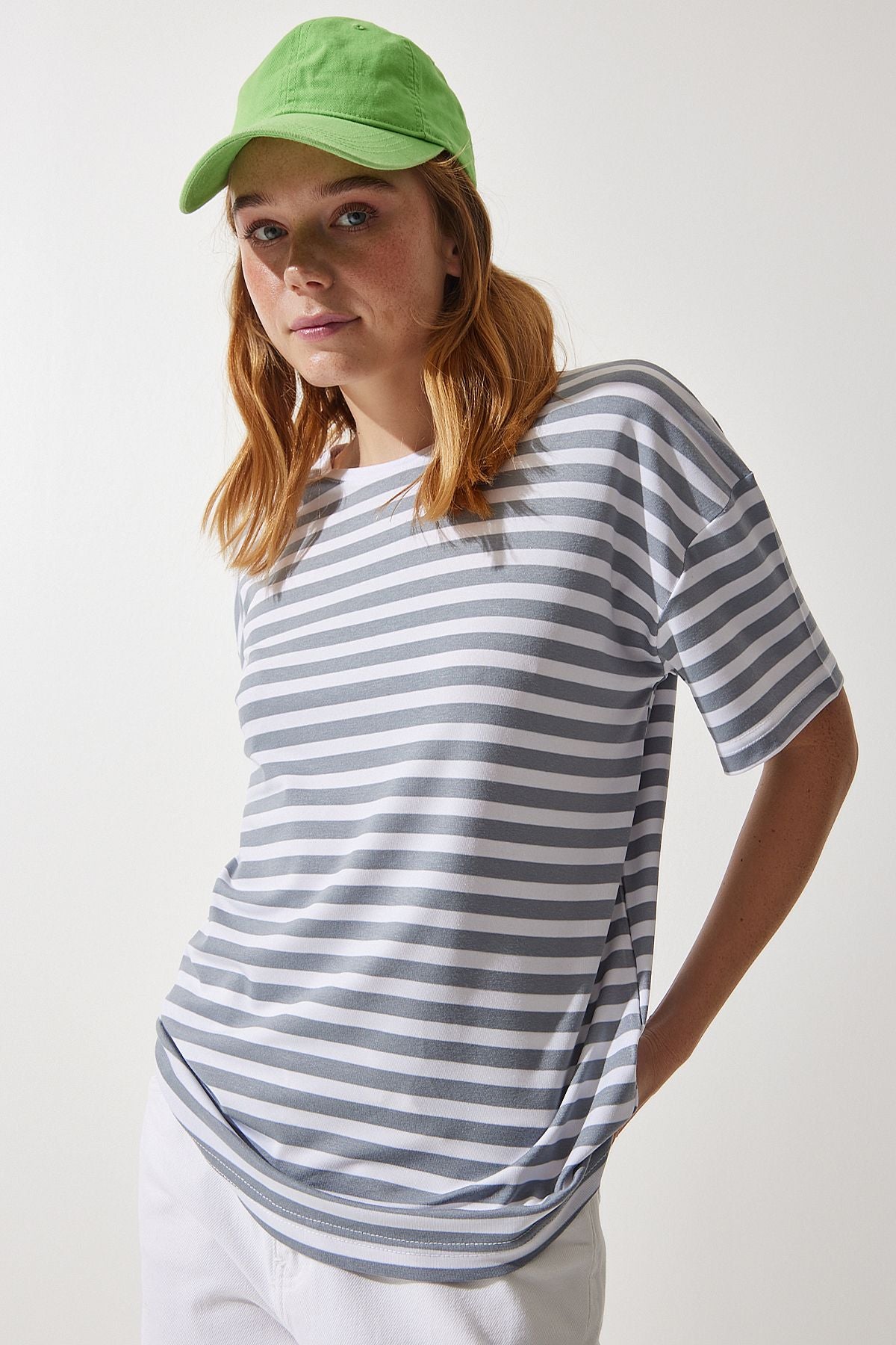 Women's Gray Bicycle Collar Striped Oversize knitting T-shirt EN00609