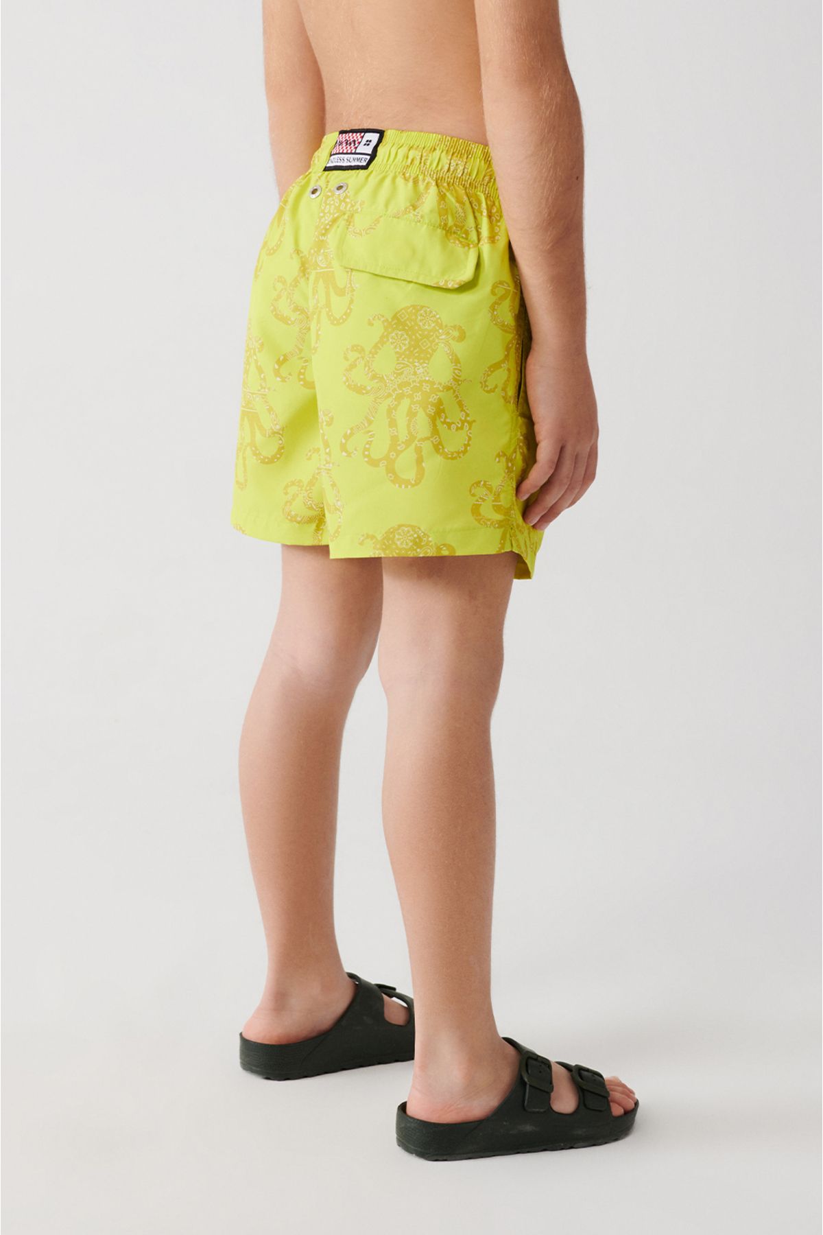 Yellow Fast Drying Octopus Printed Standard Length Children Special Boxed Comfort Fit Mayo Sea Short