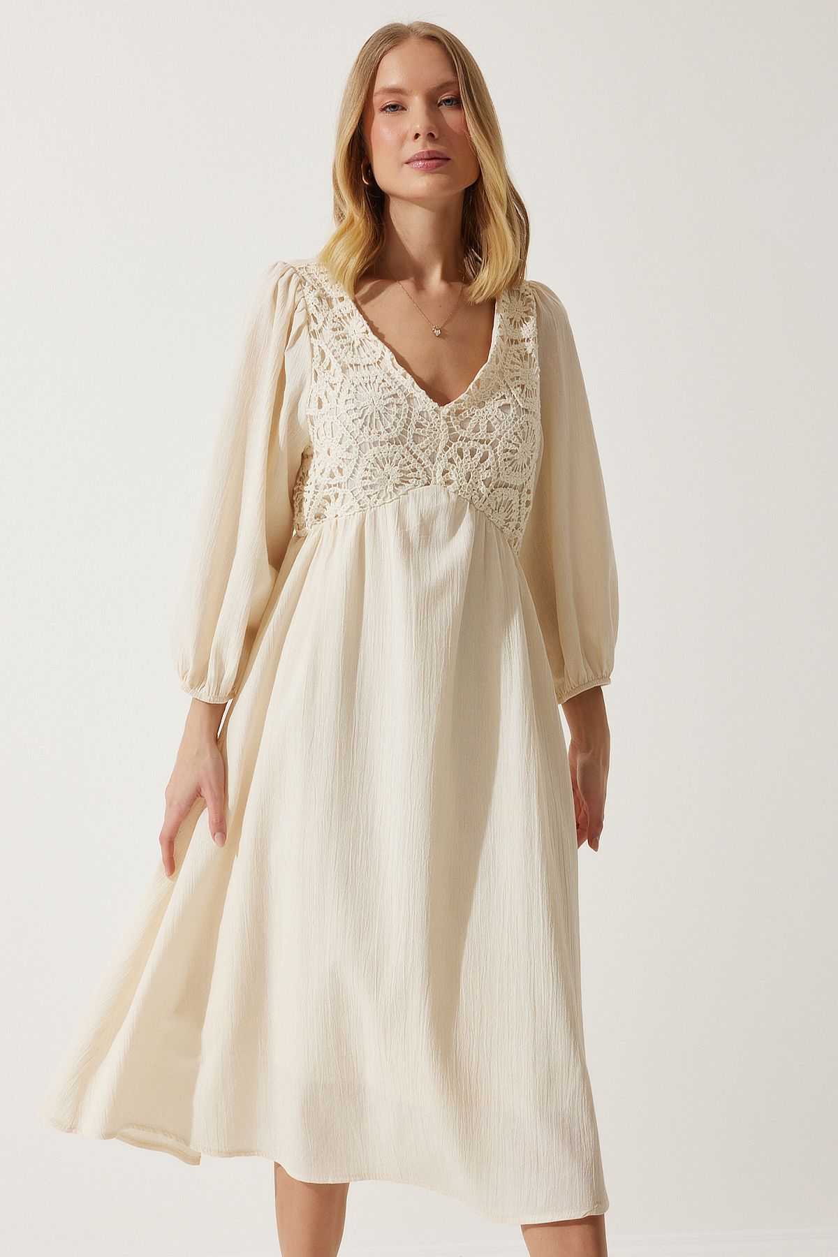 Women's cream guipure detailed summer linen dress BP00152