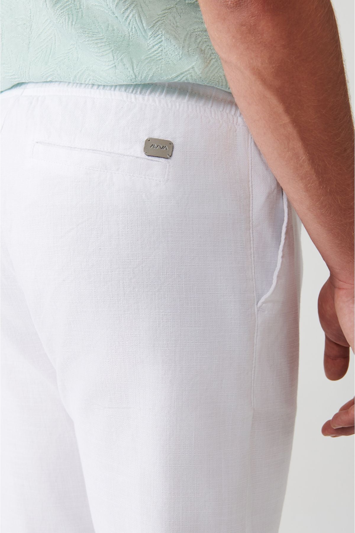 Men's white side pocket waist waist rubber linen textured pants E003052