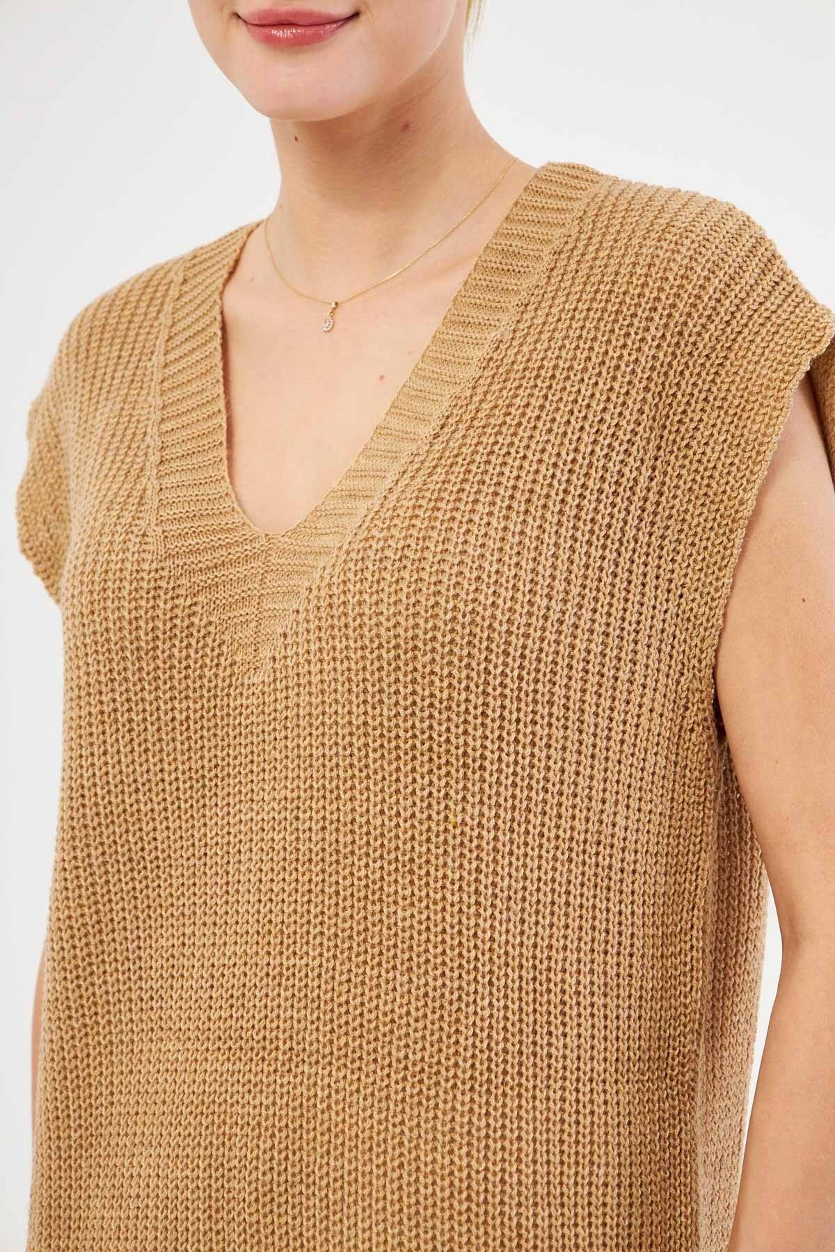 Female mink v neck front short back long sweater ARM-24K069004