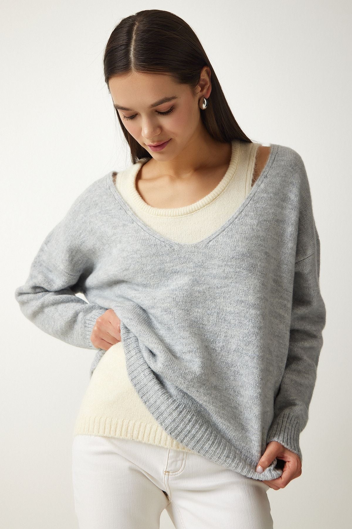 WOMEN'S Gray Athlete Soft textured Binary Knitwear Sweater PF00057