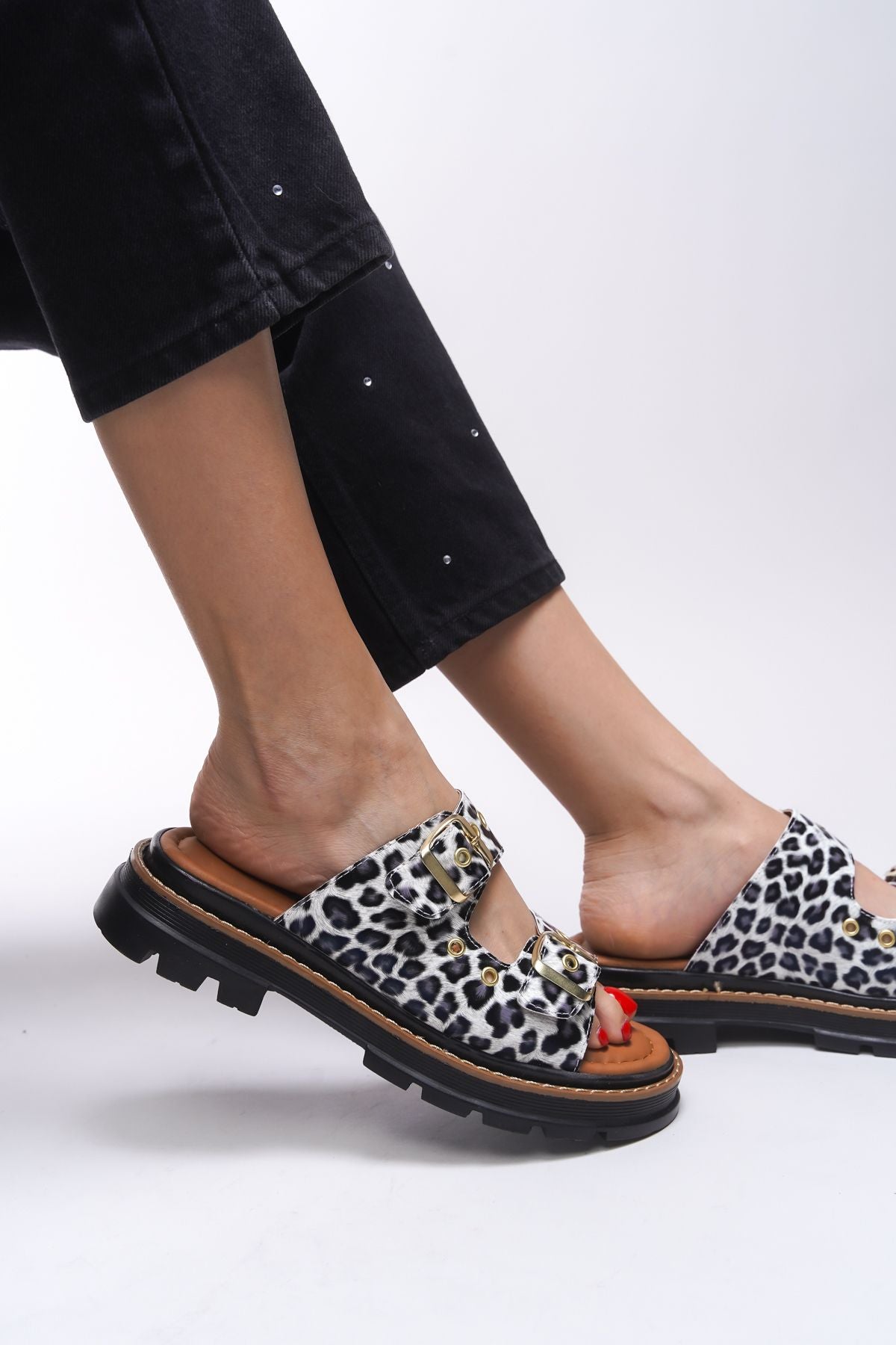 Tamrithe Women's Slippers 0012100 Plant Leopard