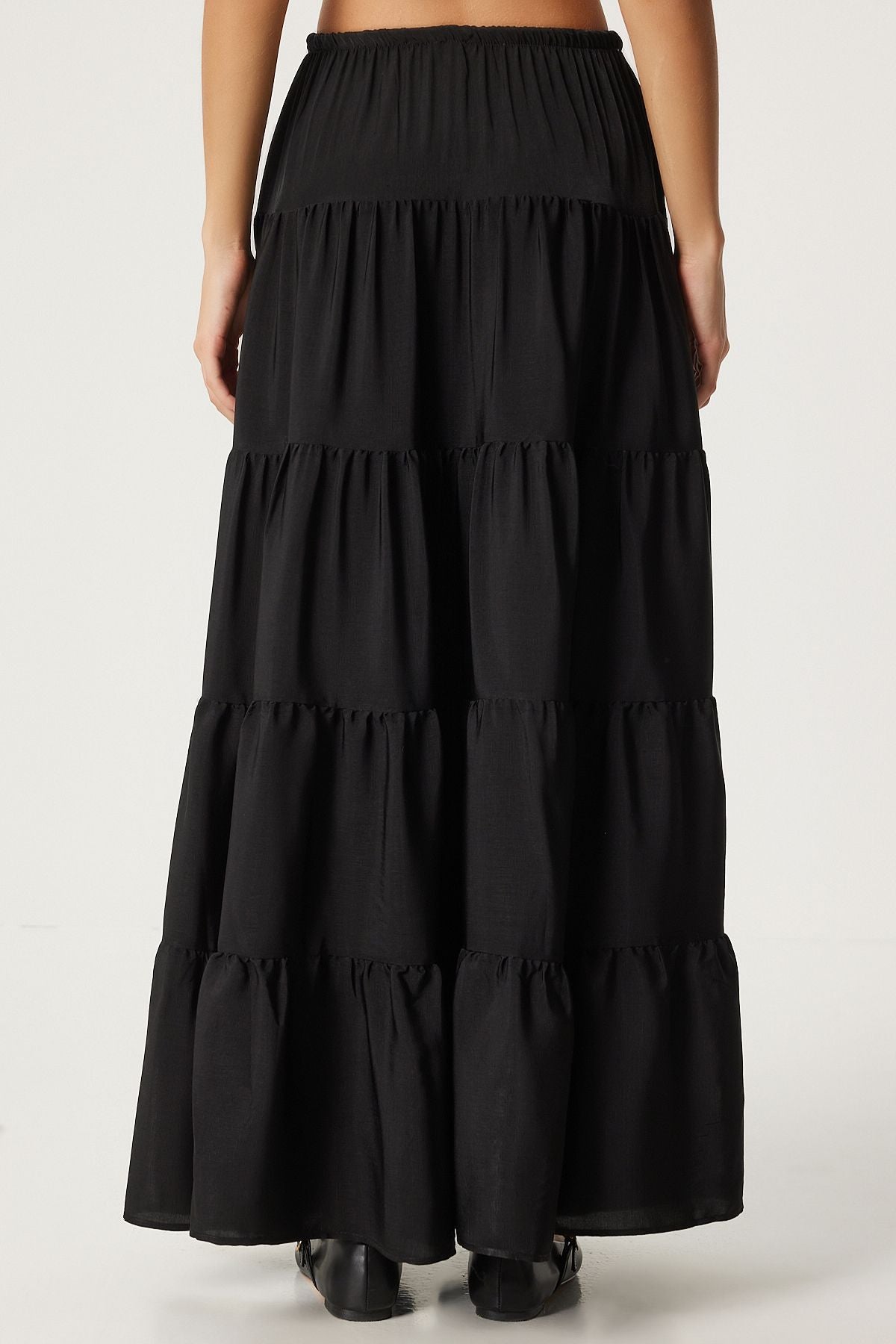 Women's black flywheel cottage with plenty of relaxed skirt ul00039