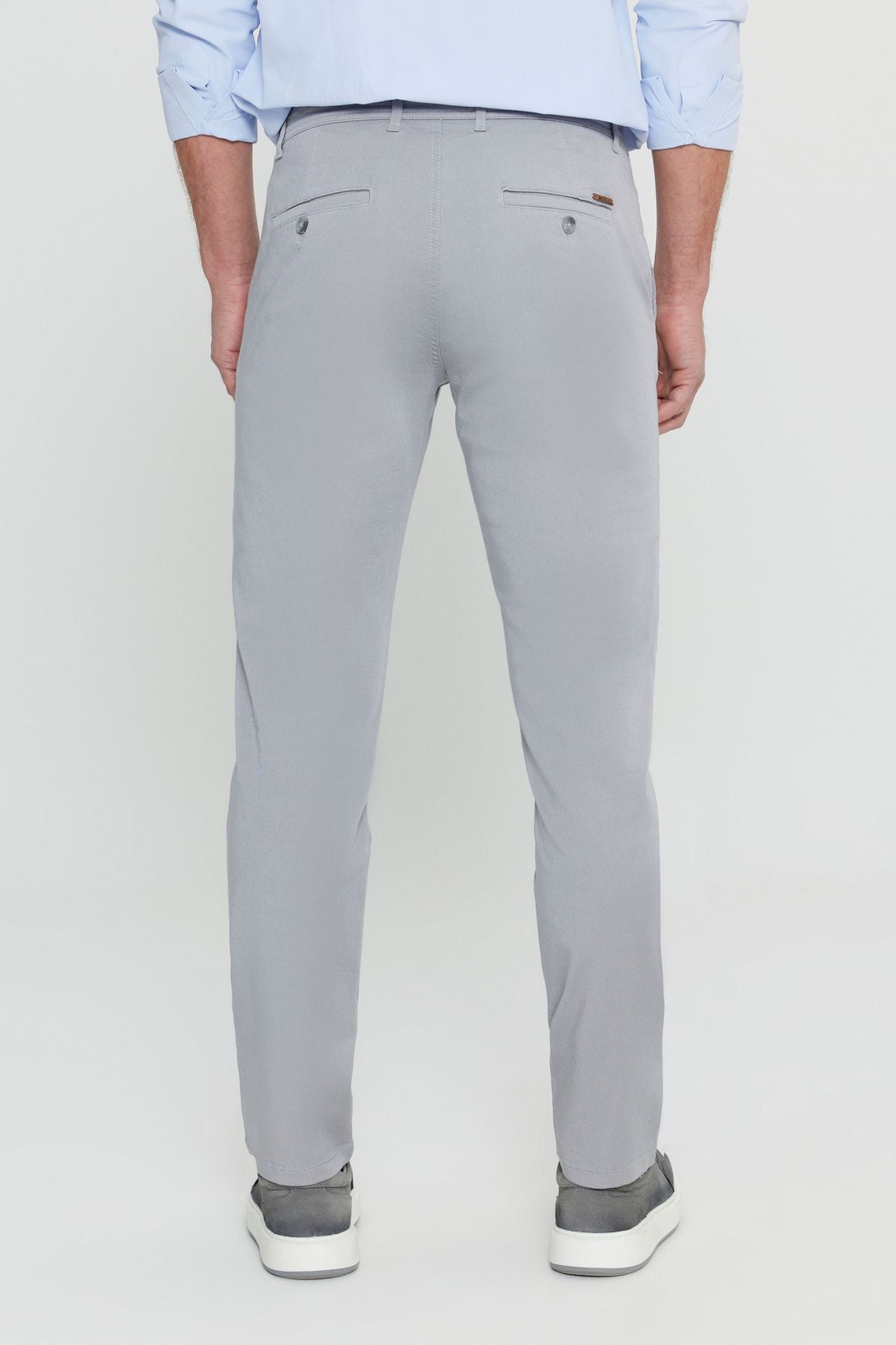 Men's gray slim fit narrow cutting side pocket cotton flexible chino pants