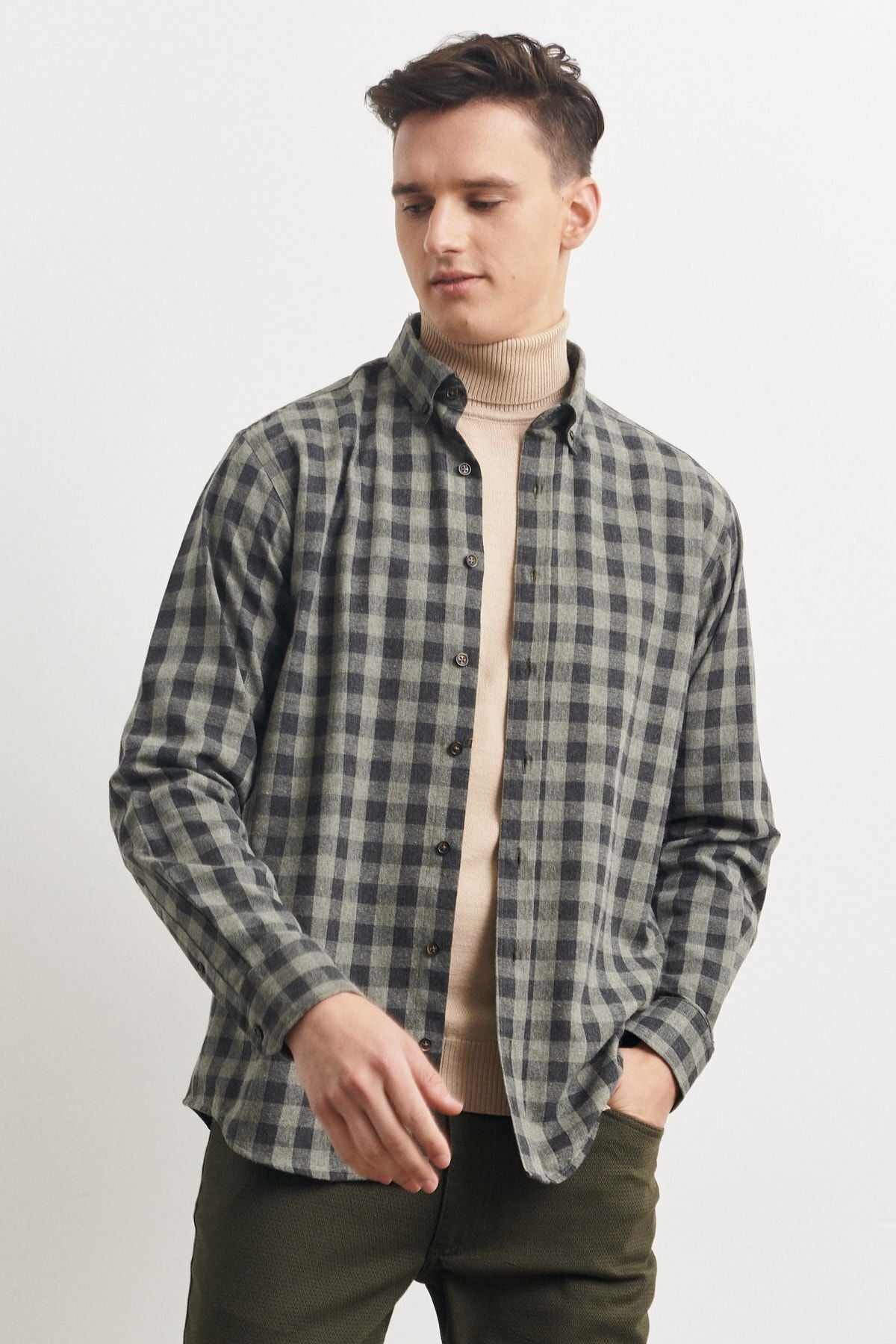 Men's anthracite-green comfort fit comfortable cut buttoned collar checkered flannel lumberjack shirt